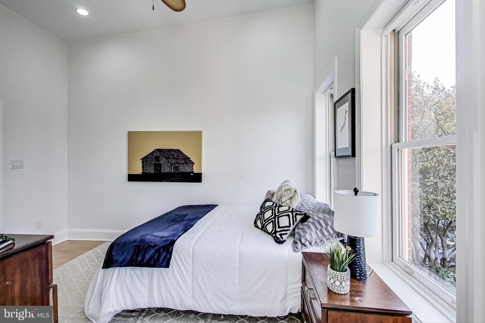 Real estate listing preview #20