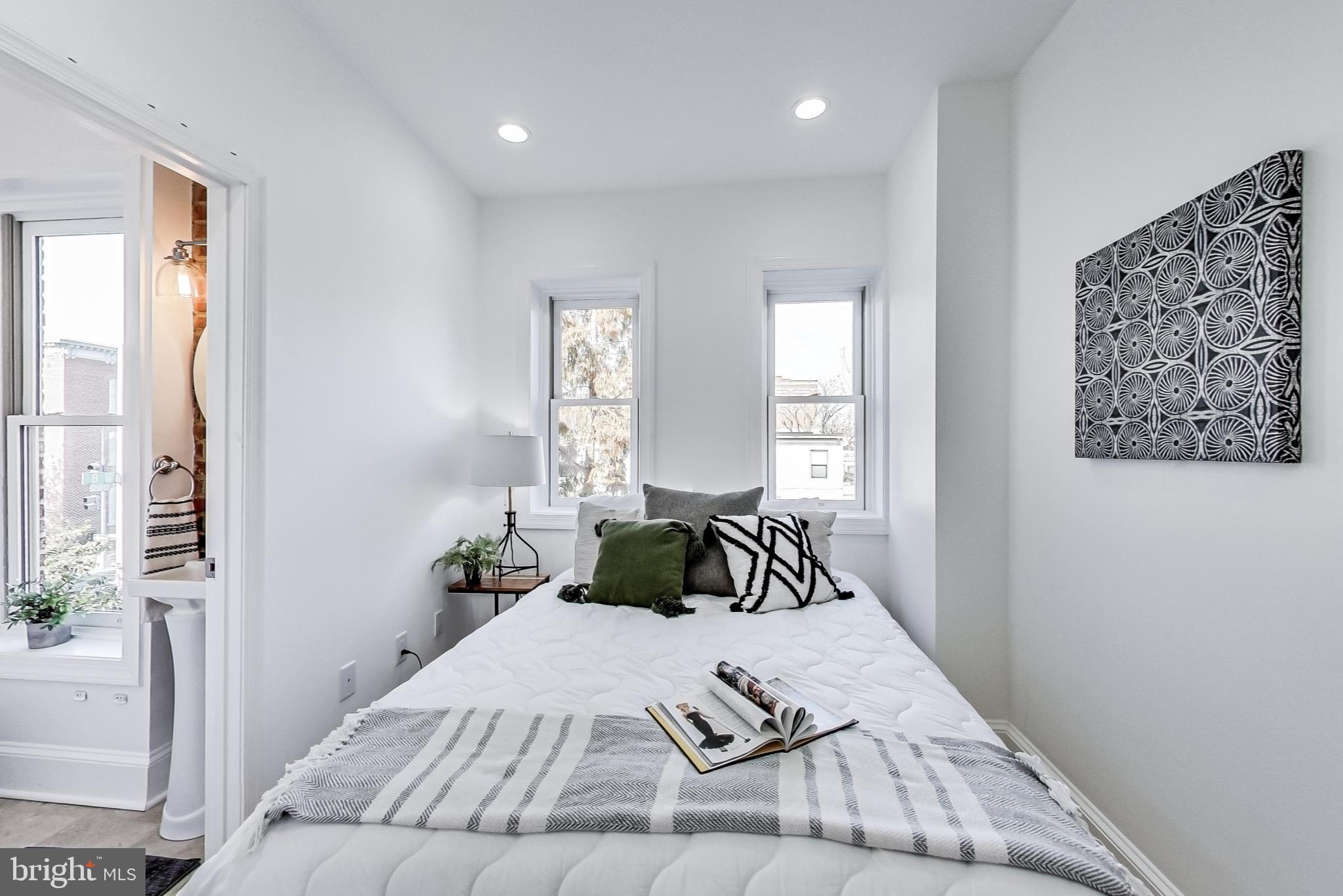 Real estate listing preview #23