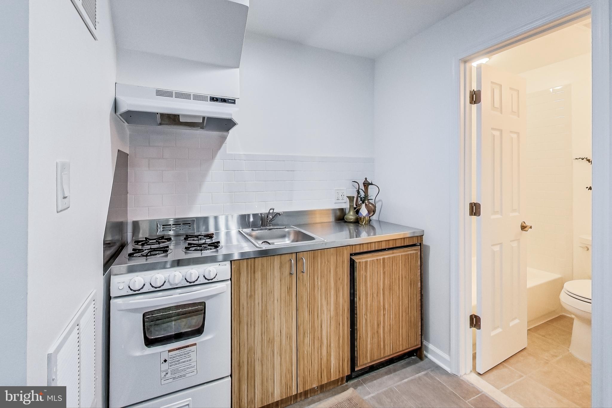 Real estate listing preview #32