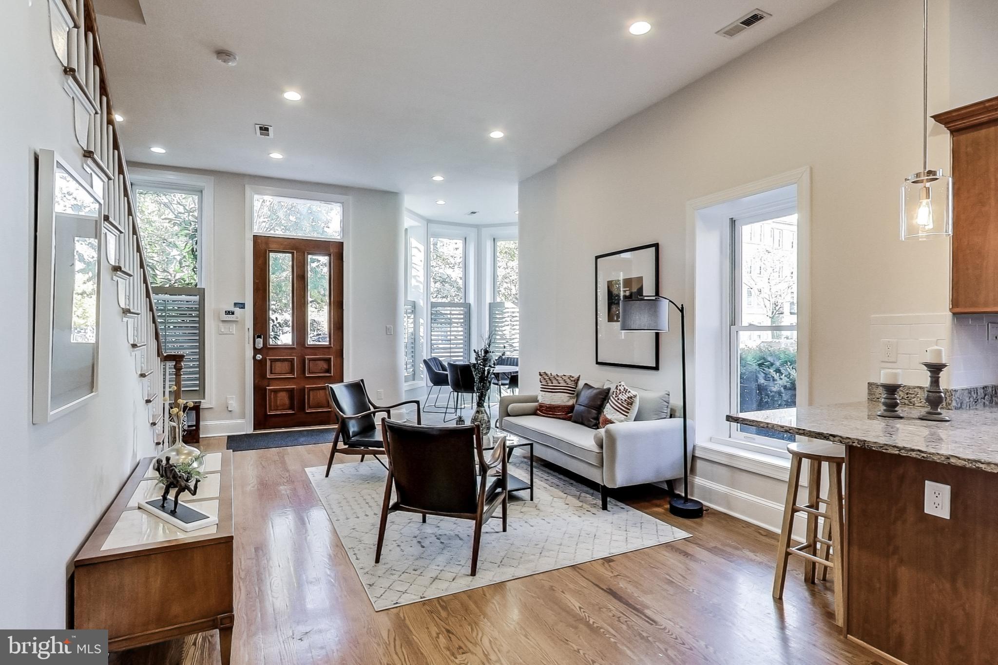 Real estate listing preview #11