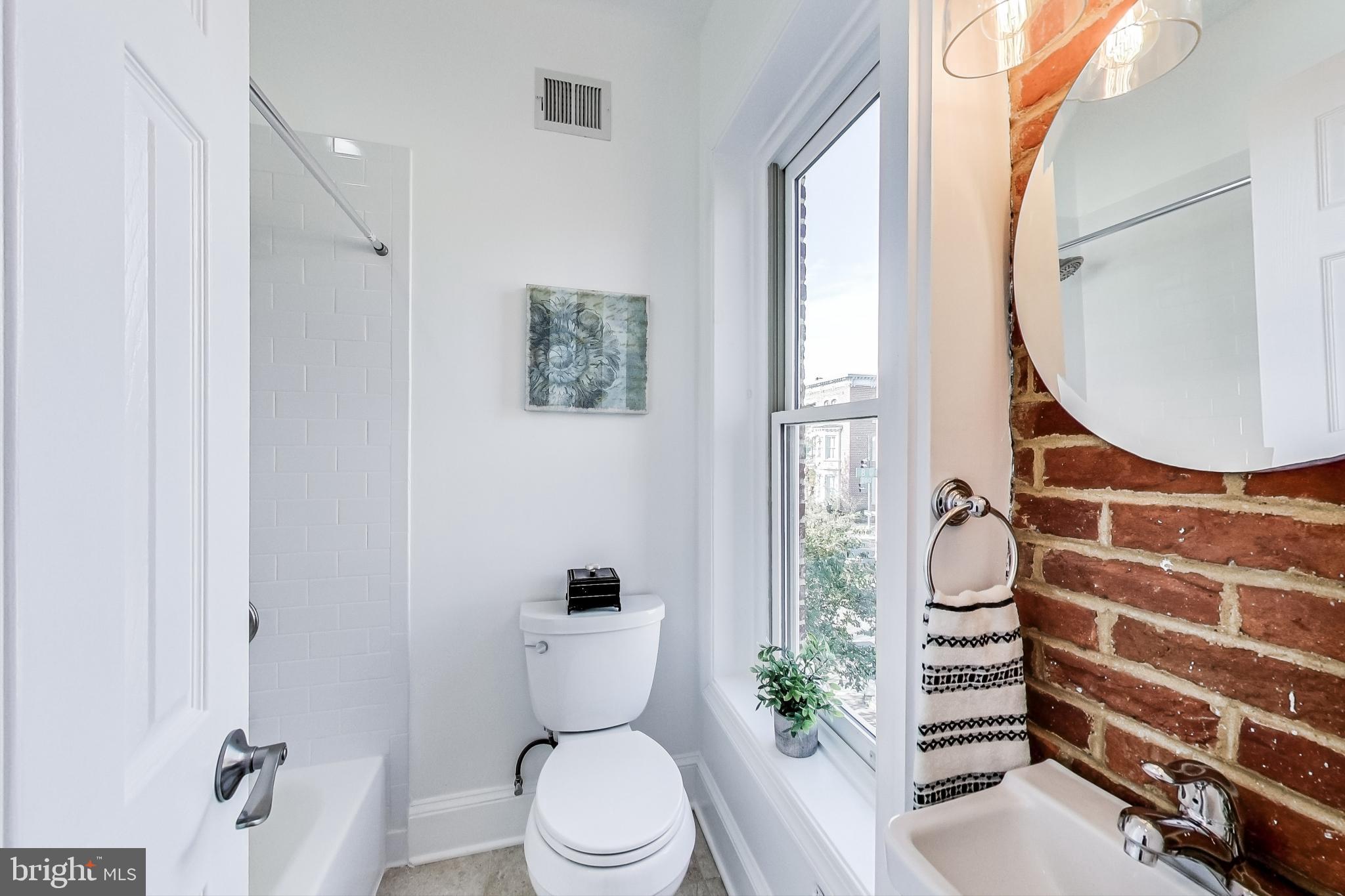 Real estate listing preview #26