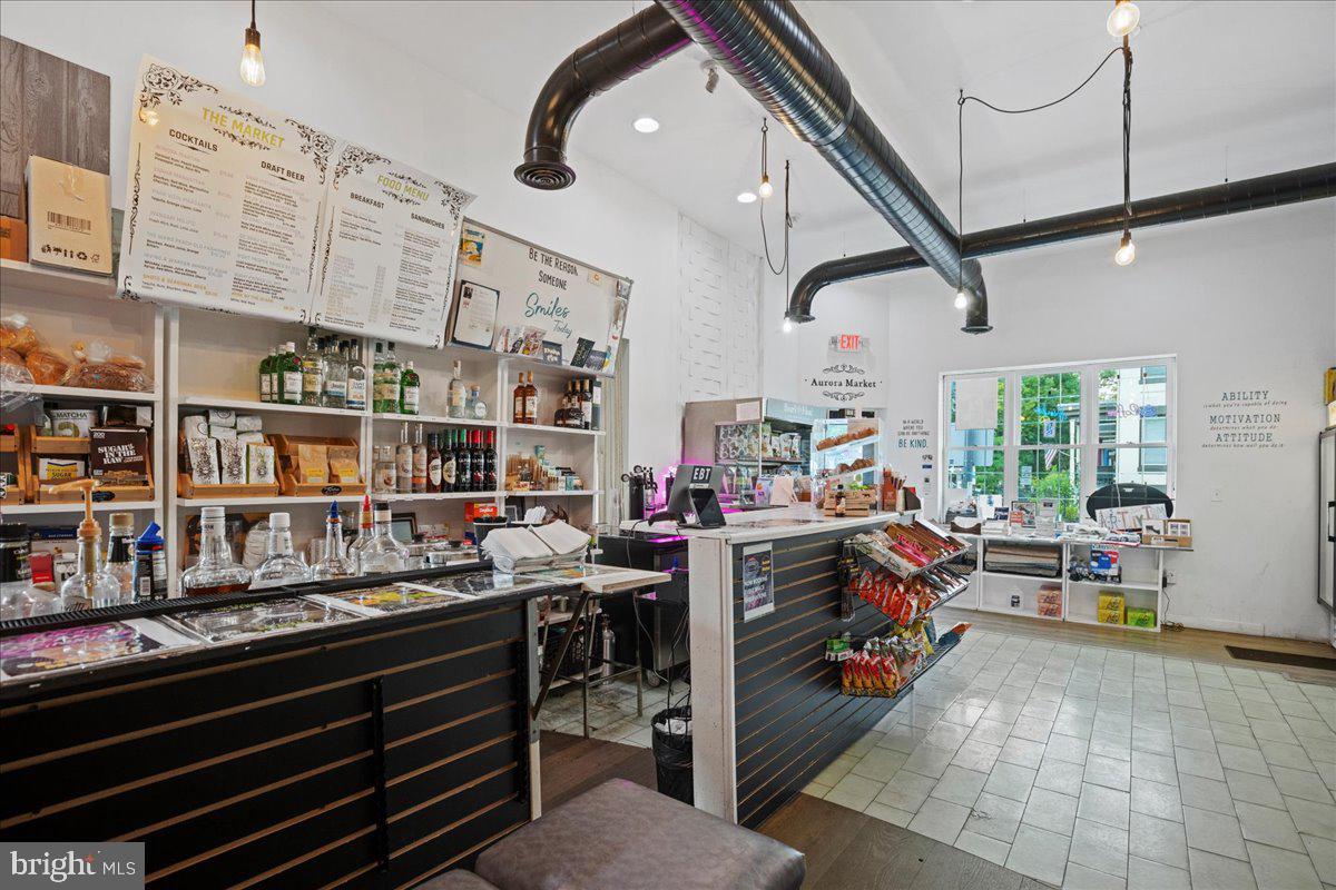 Real estate listing preview #10