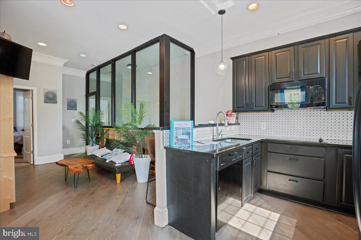 Real estate listing preview #35