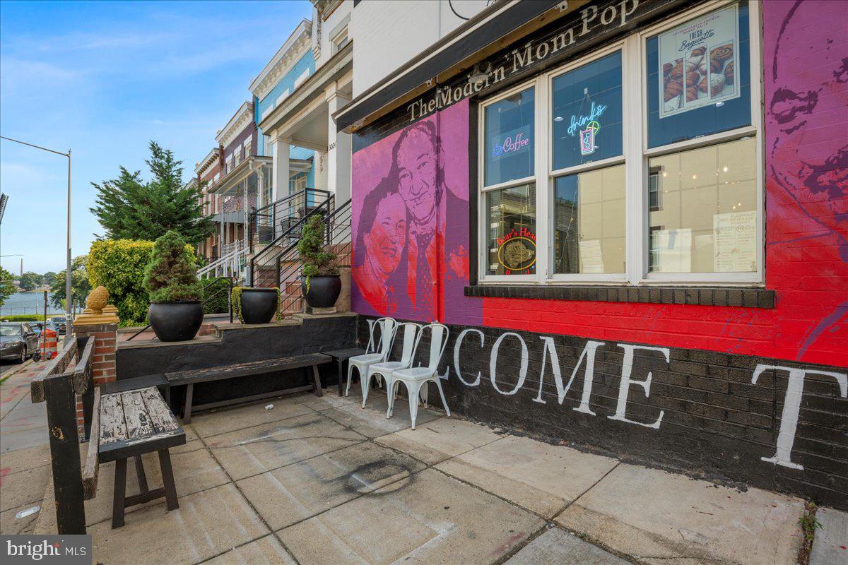 Real estate listing preview #4