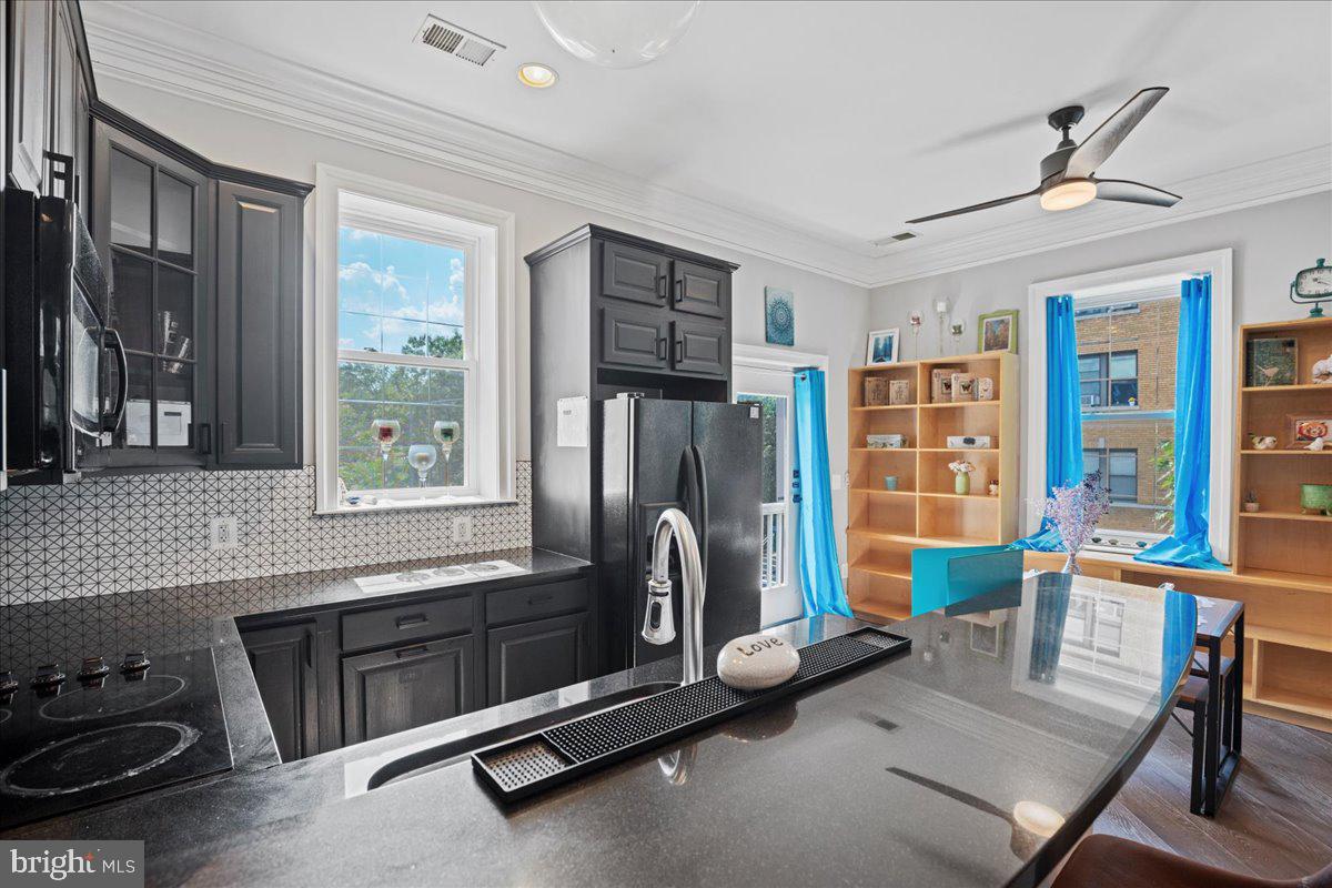 Real estate listing preview #36