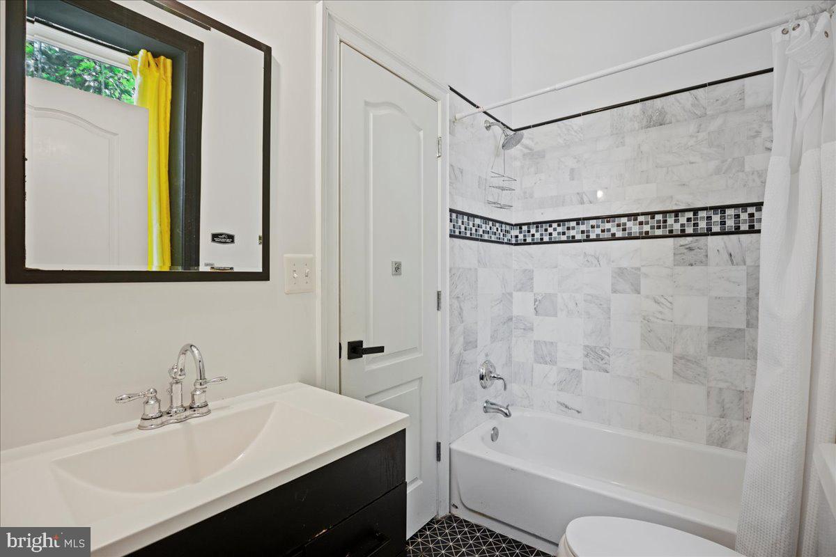 Real estate listing preview #42