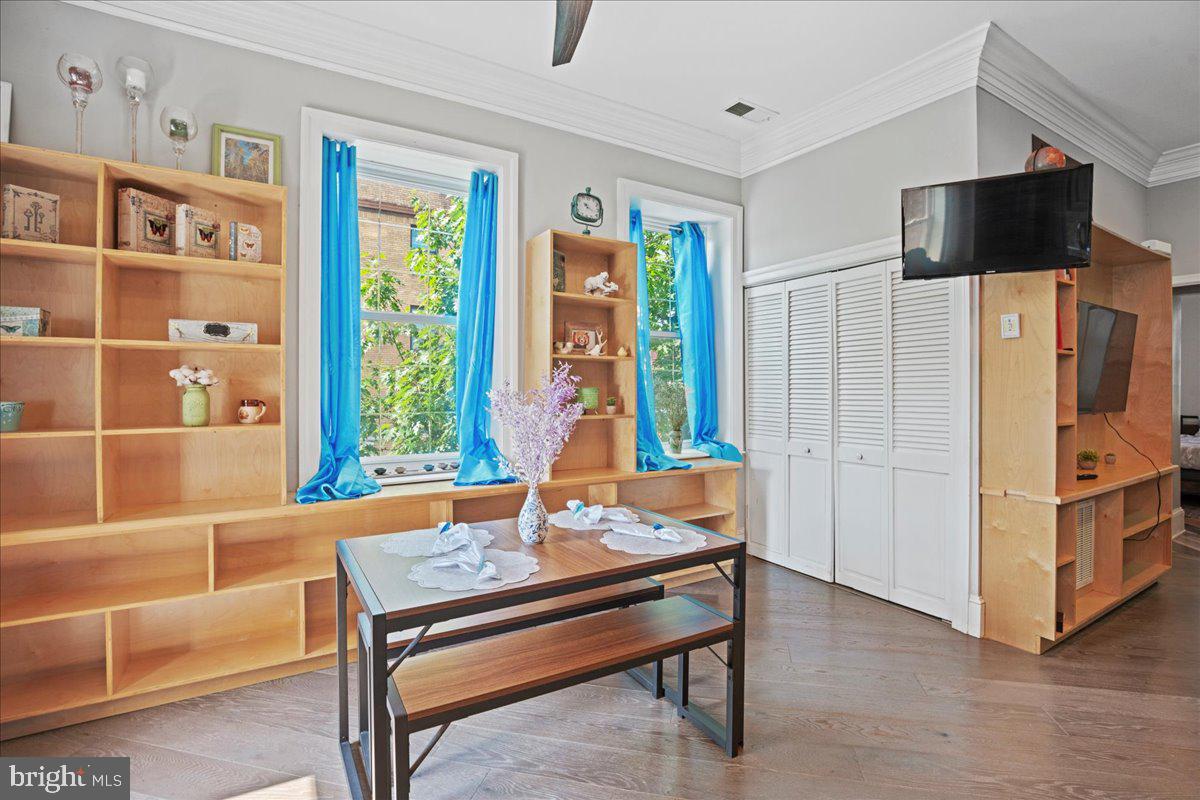 Real estate listing preview #32