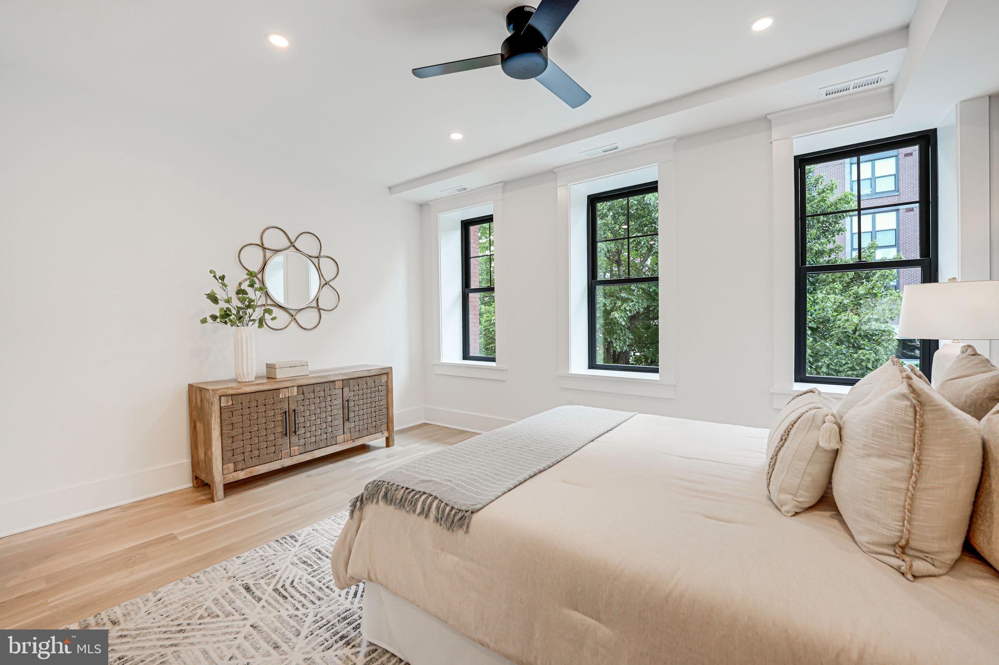 Real estate listing preview #29