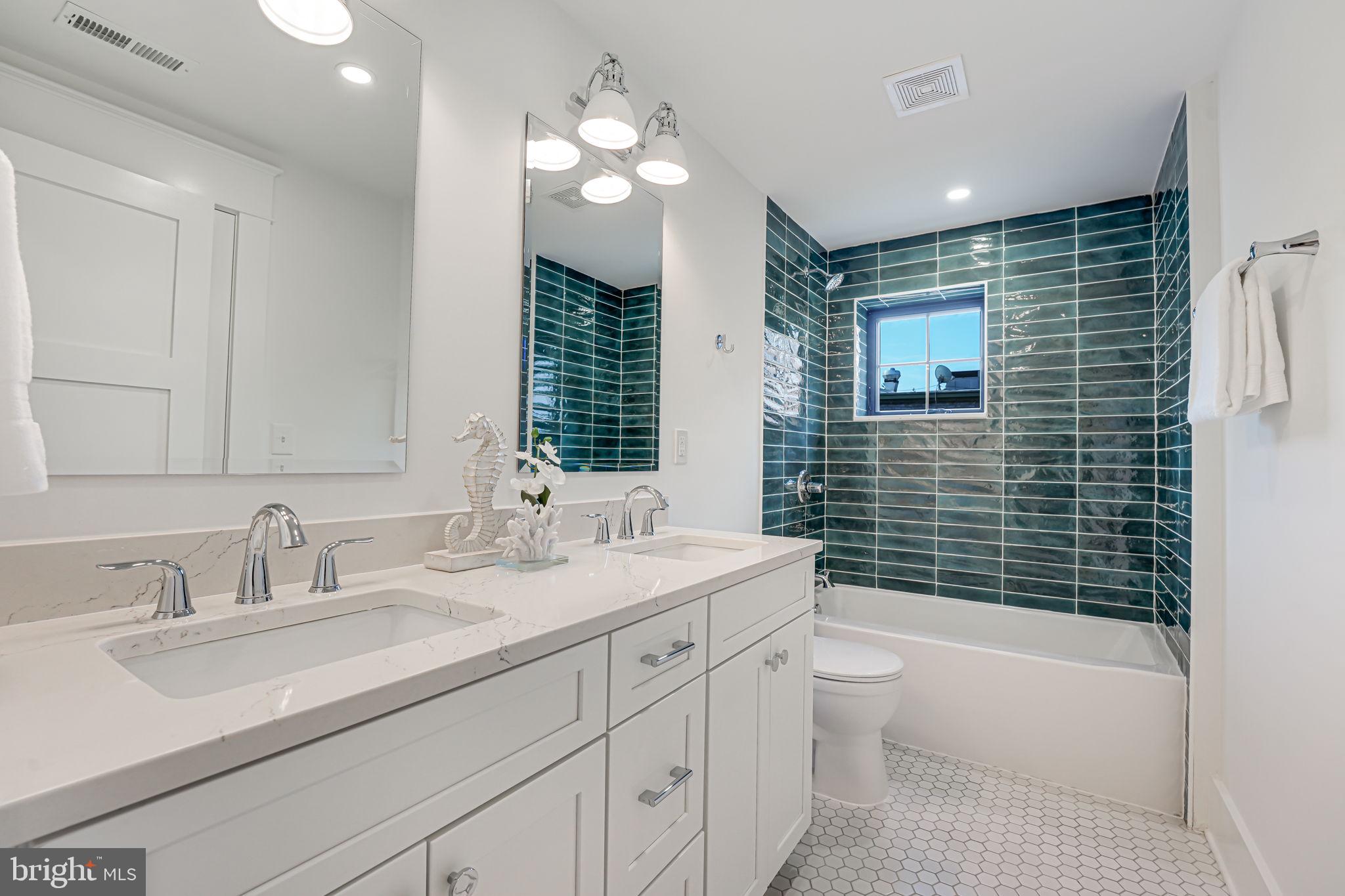 Real estate listing preview #21