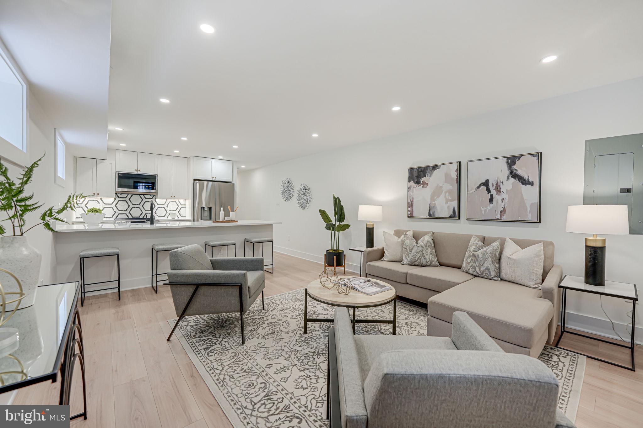 Real estate listing preview #64