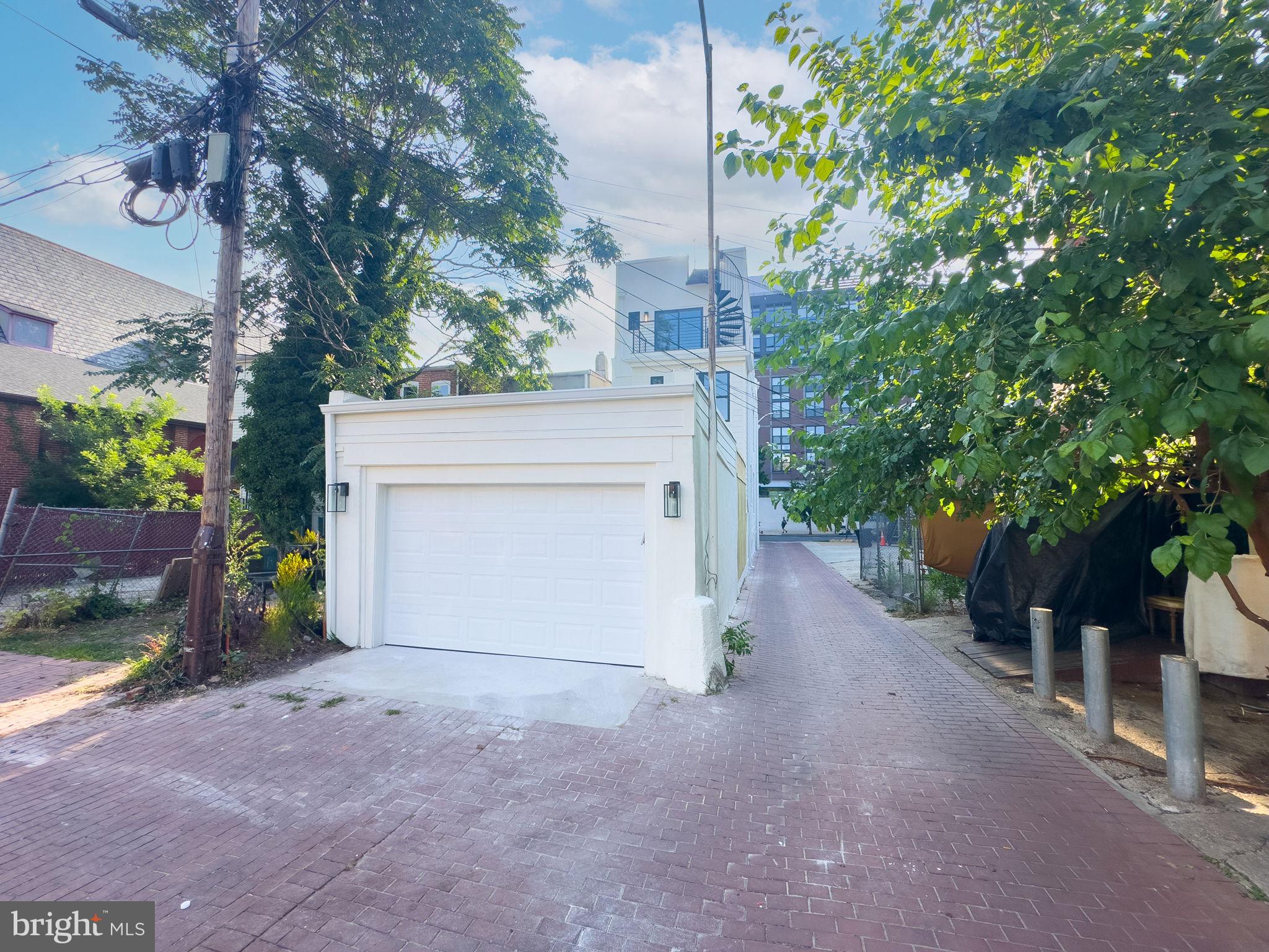 Real estate listing preview #78