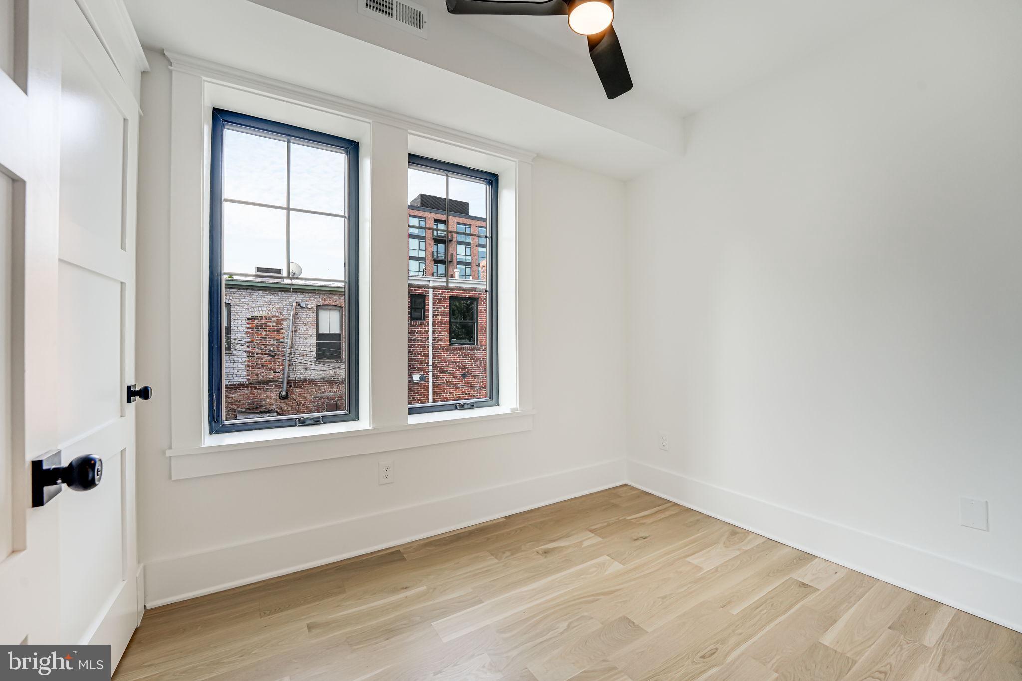 Real estate listing preview #23