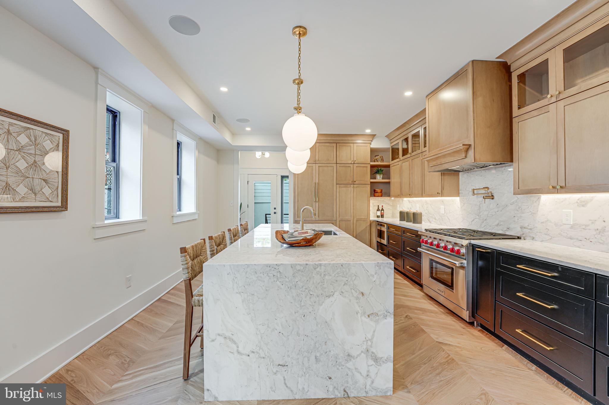 Real estate listing preview #13