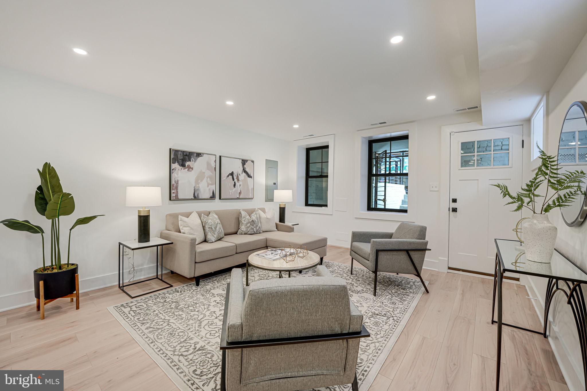 Real estate listing preview #65