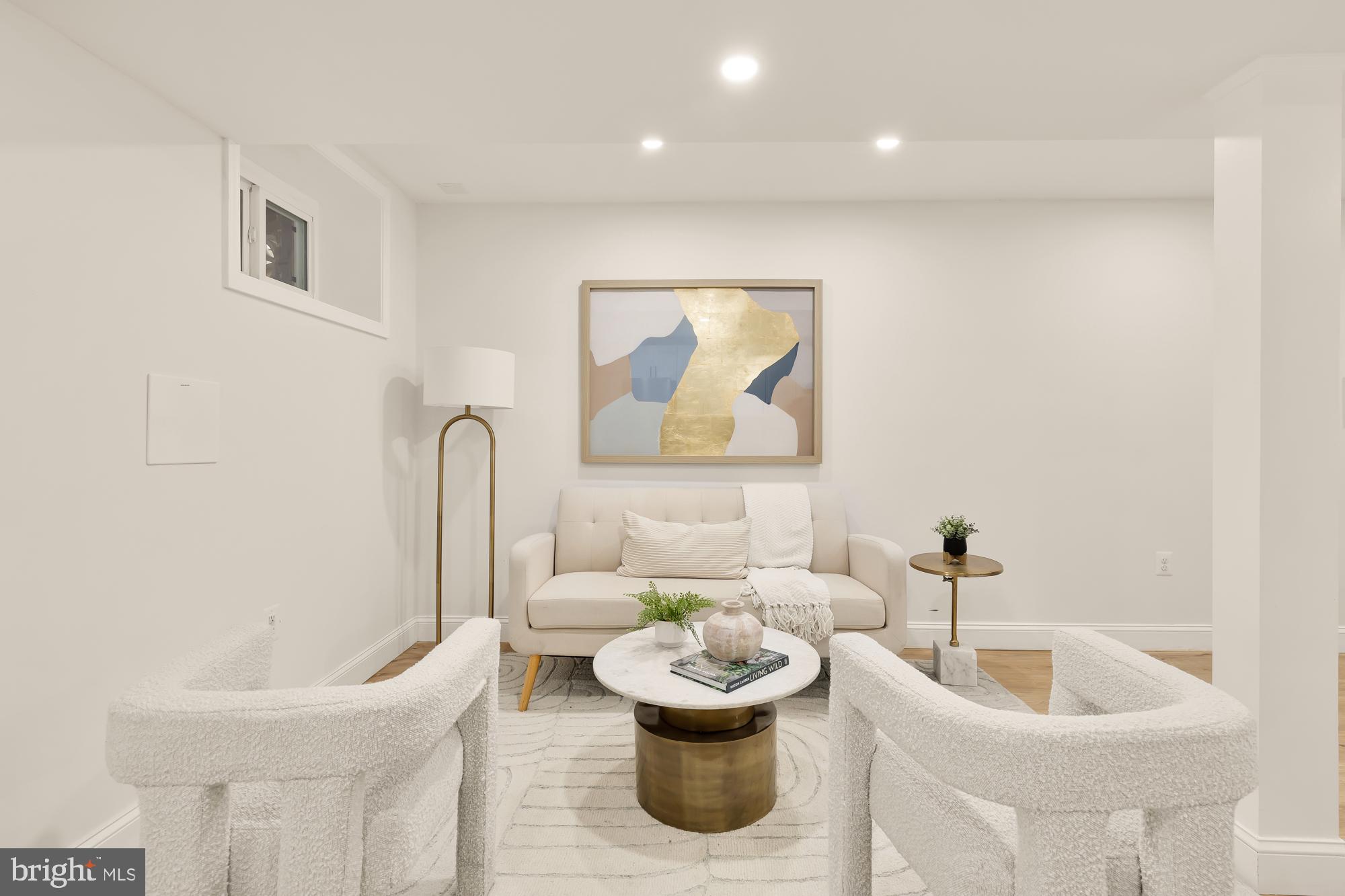 Real estate listing preview #48