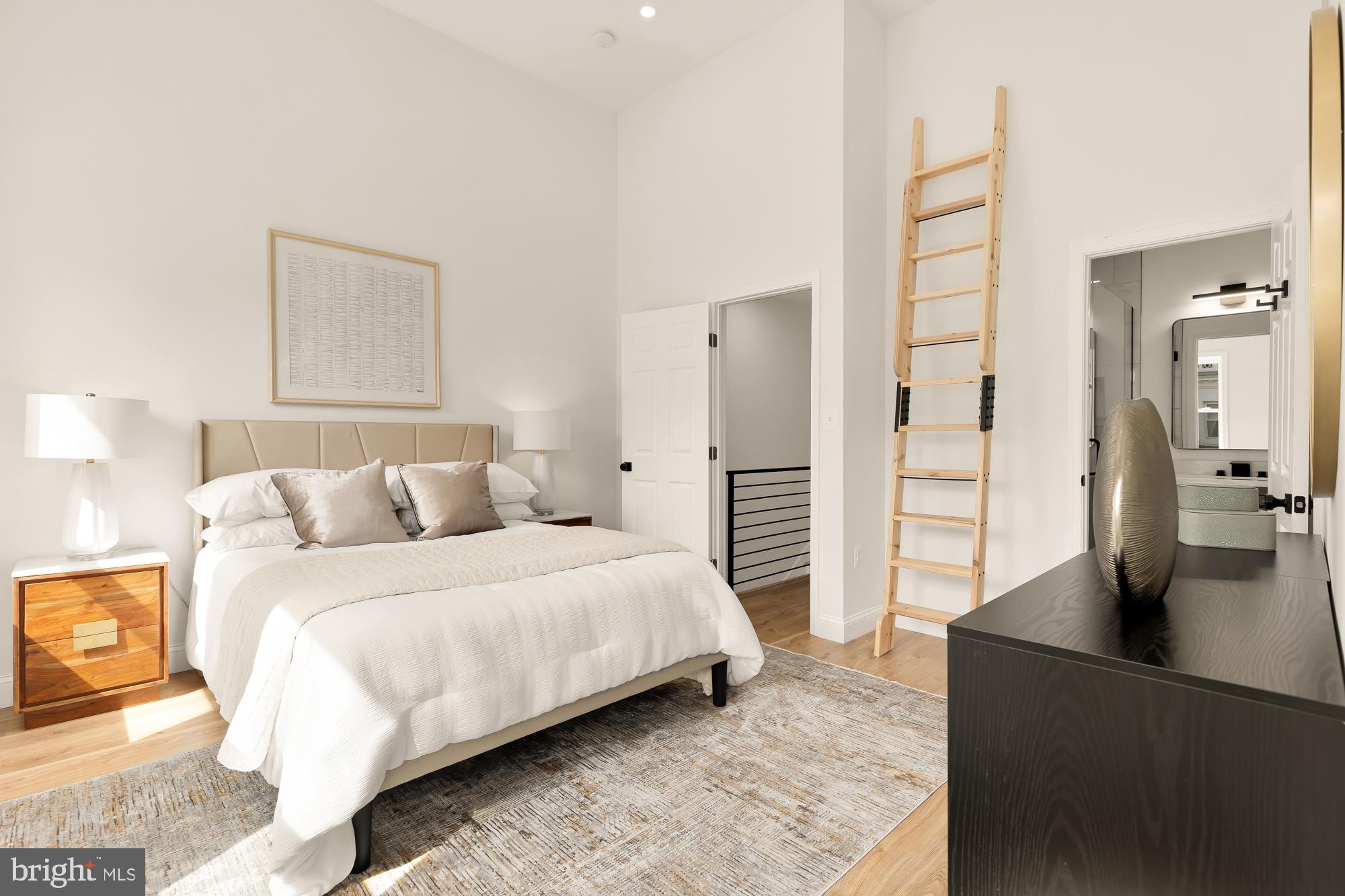 Real estate listing preview #31