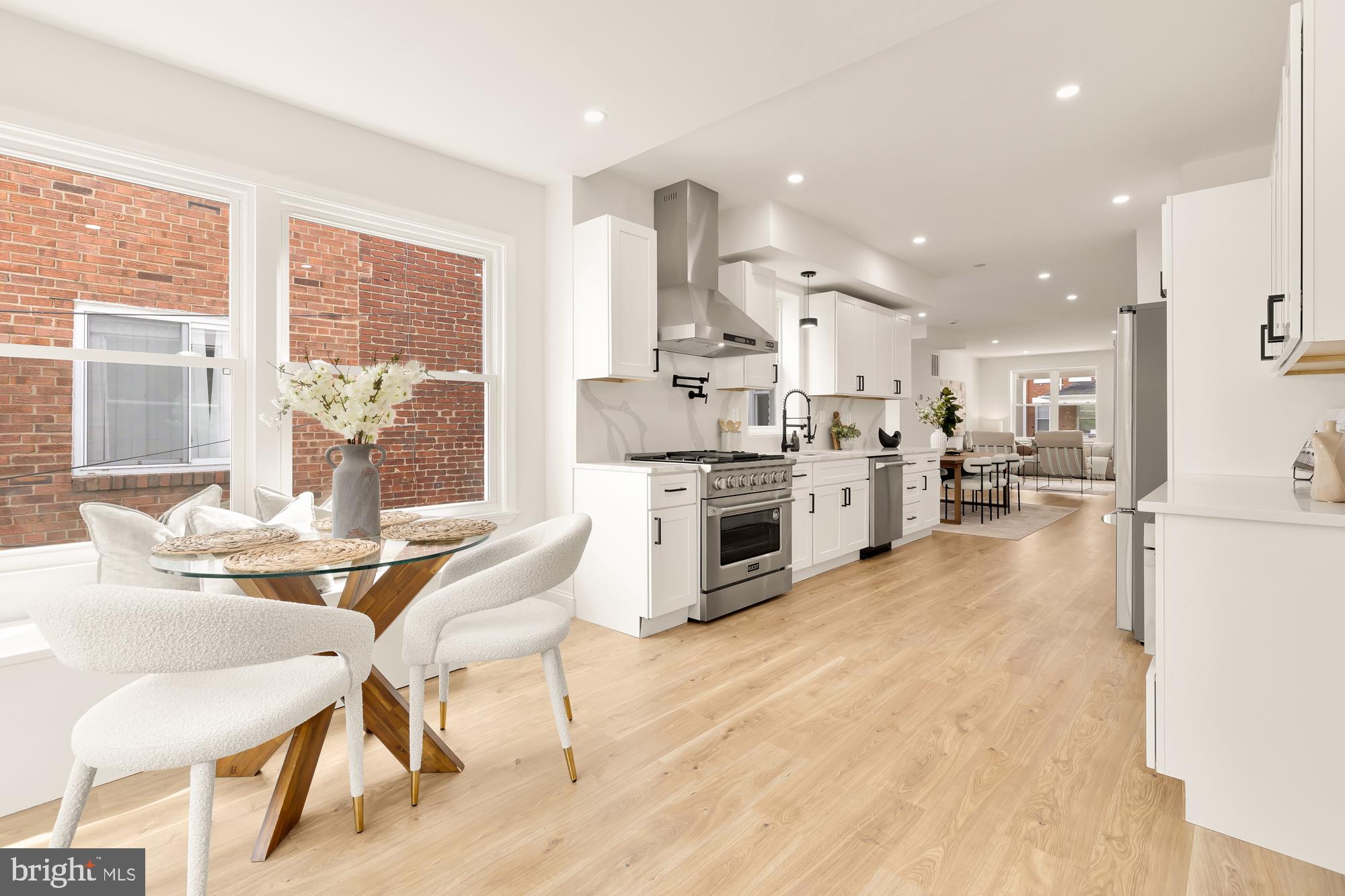 Real estate listing preview #25