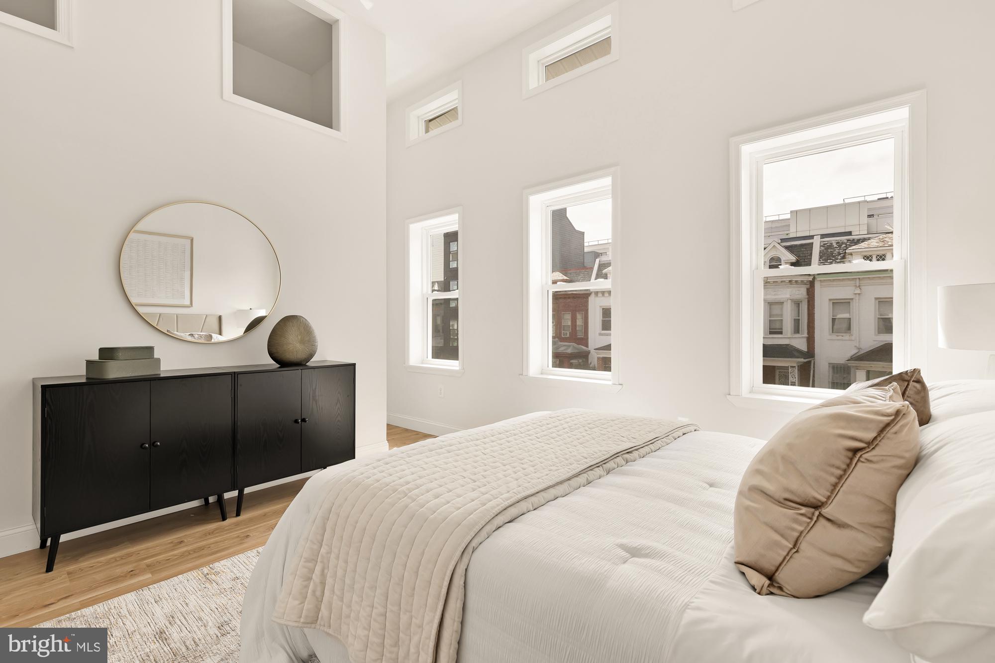 Real estate listing preview #28