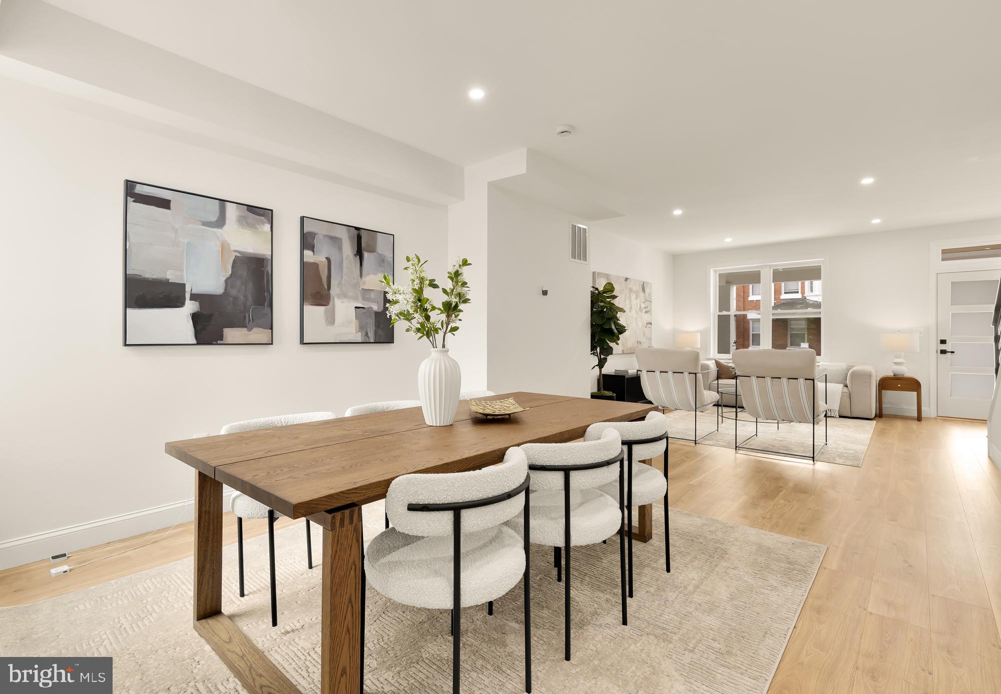 Real estate listing preview #14