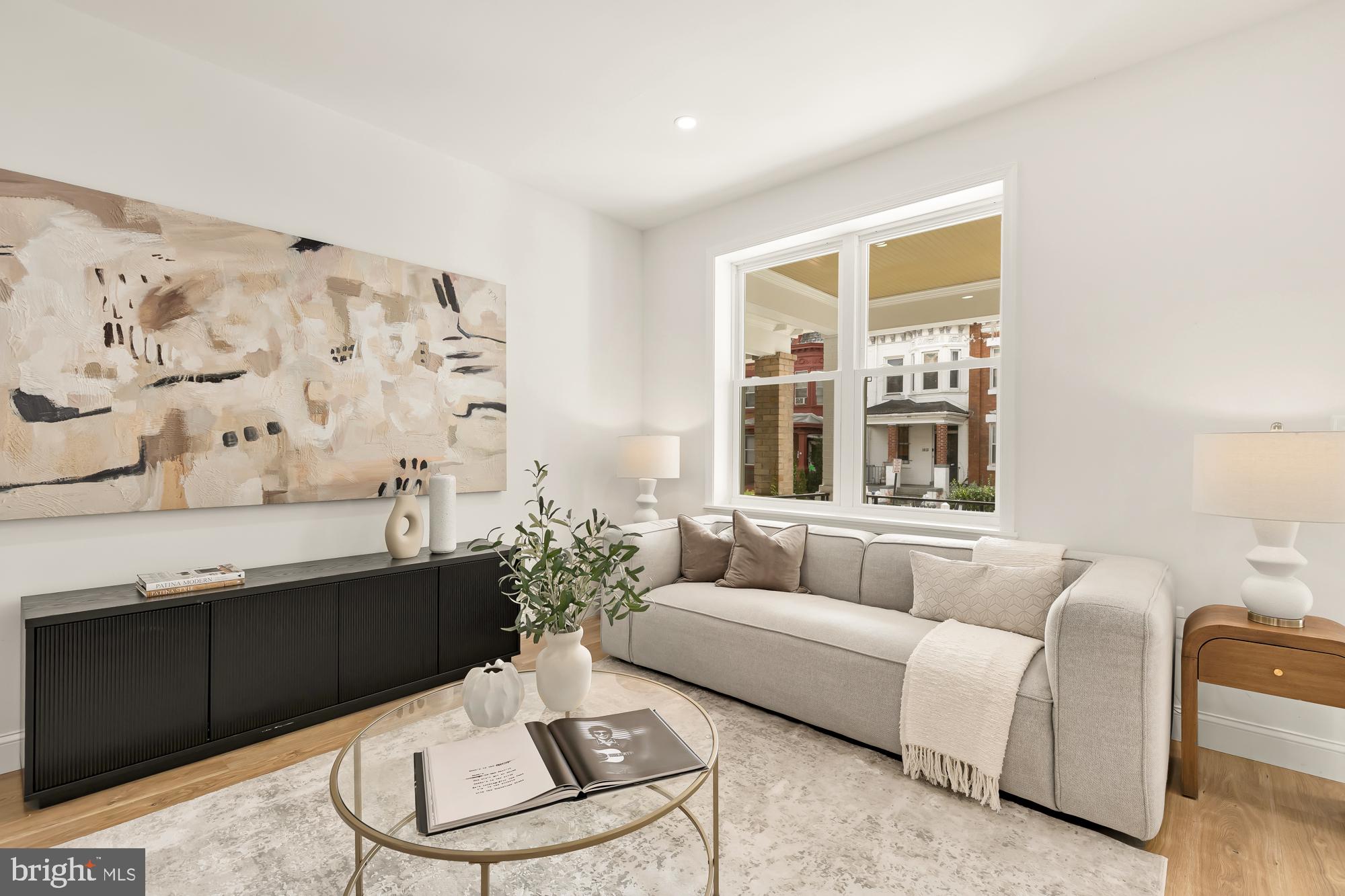 Real estate listing preview #9