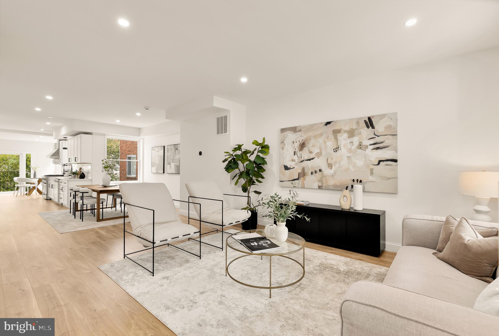 Real estate listing preview #7