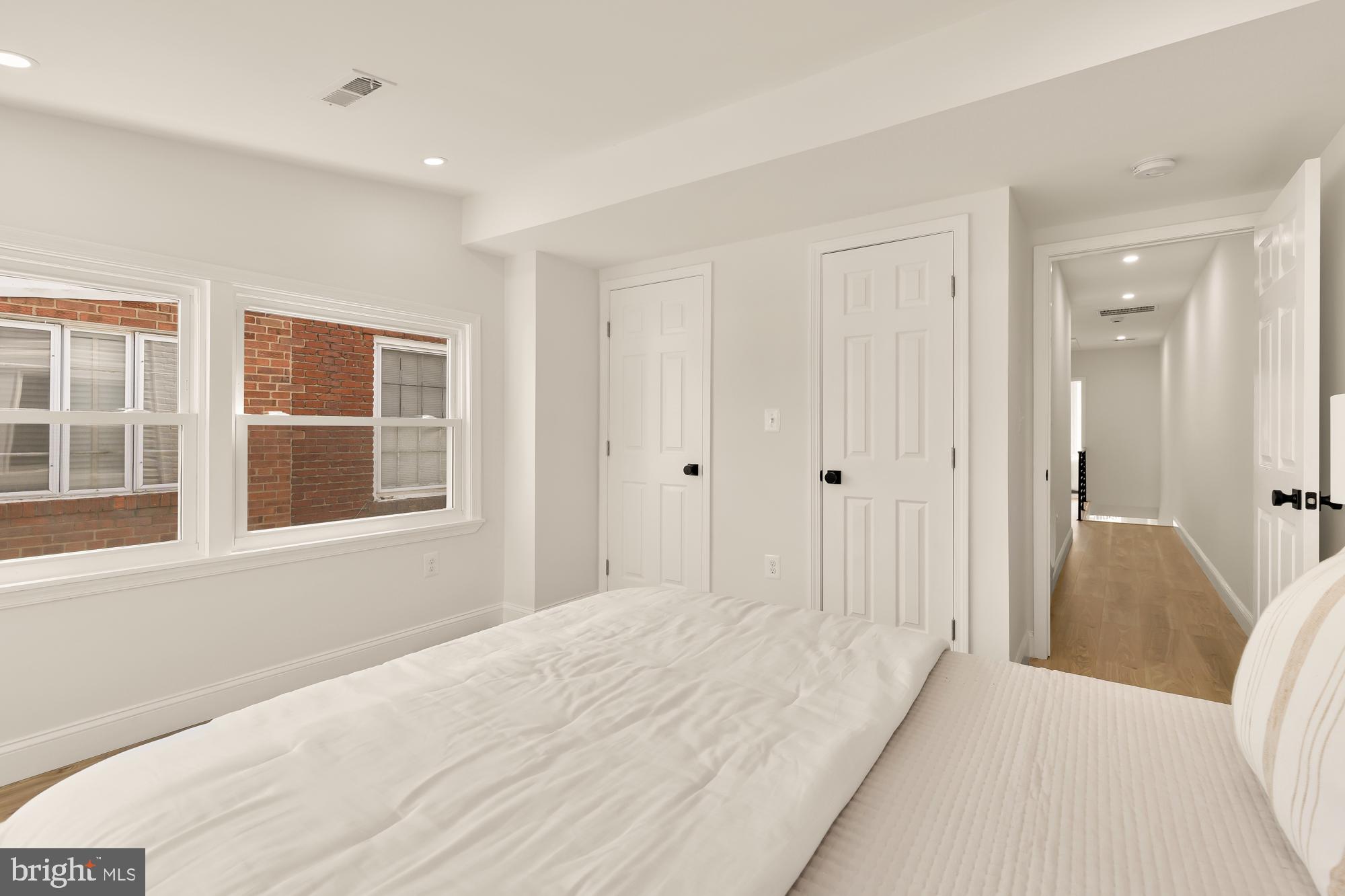 Real estate listing preview #44