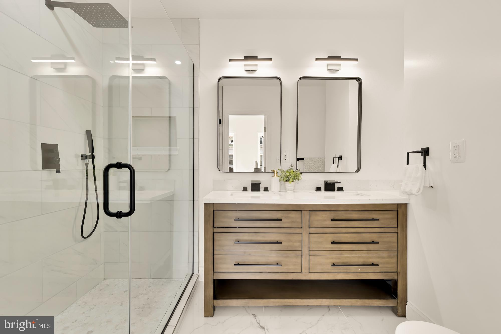 Real estate listing preview #33