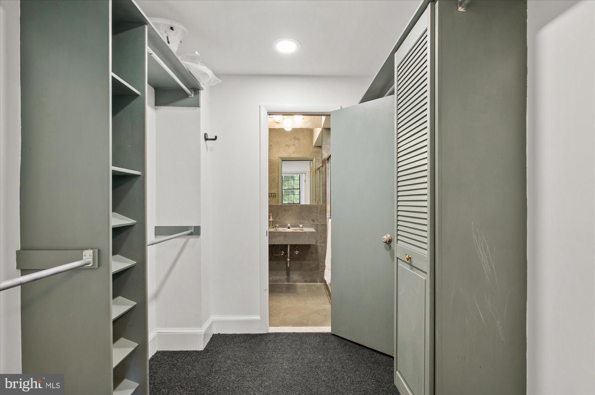 Real estate listing preview #12