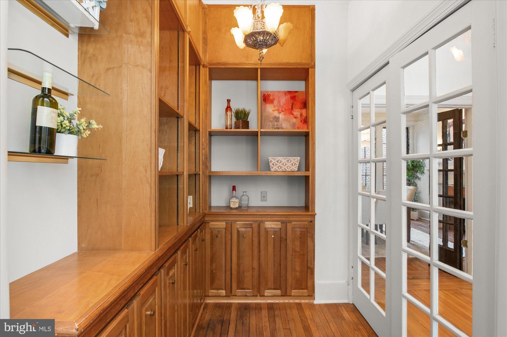 Real estate listing preview #4