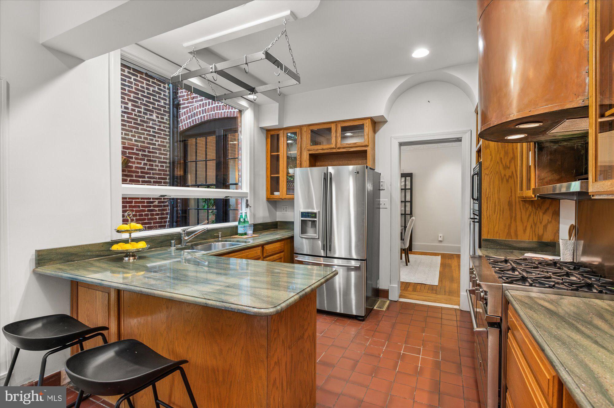 Real estate listing preview #8