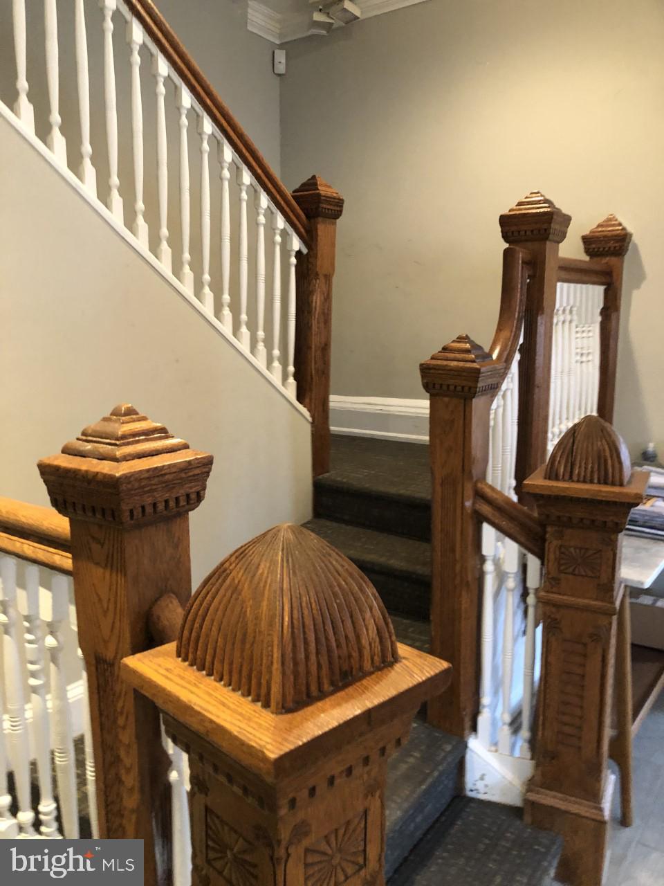 Real estate listing preview #4