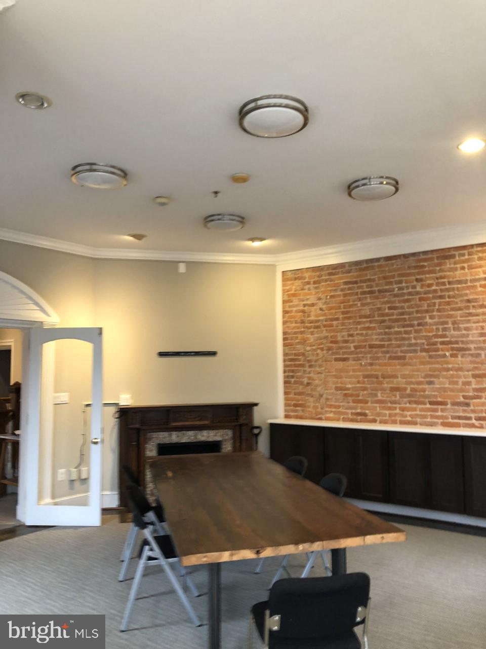 Real estate listing preview #7