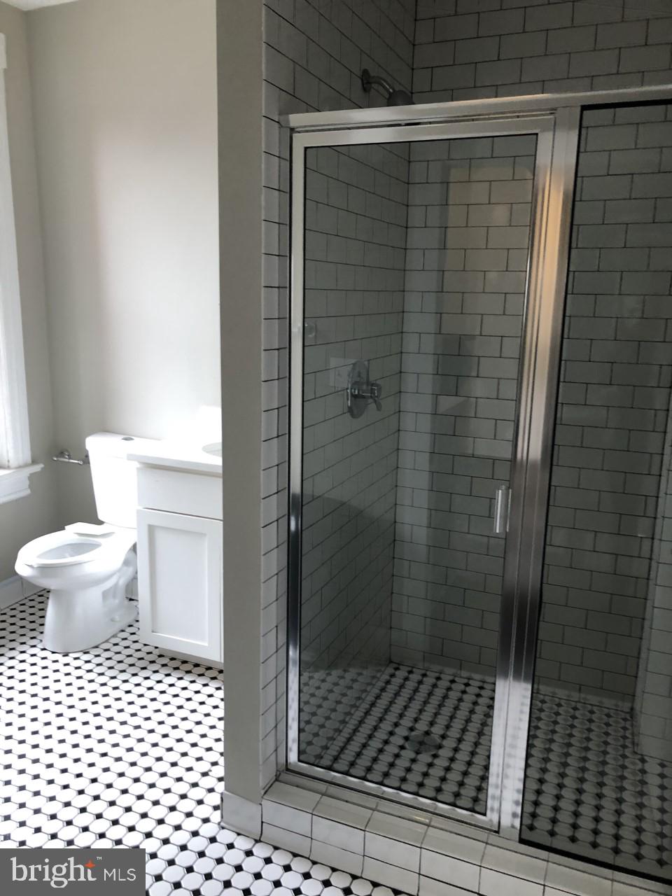 Real estate listing preview #9