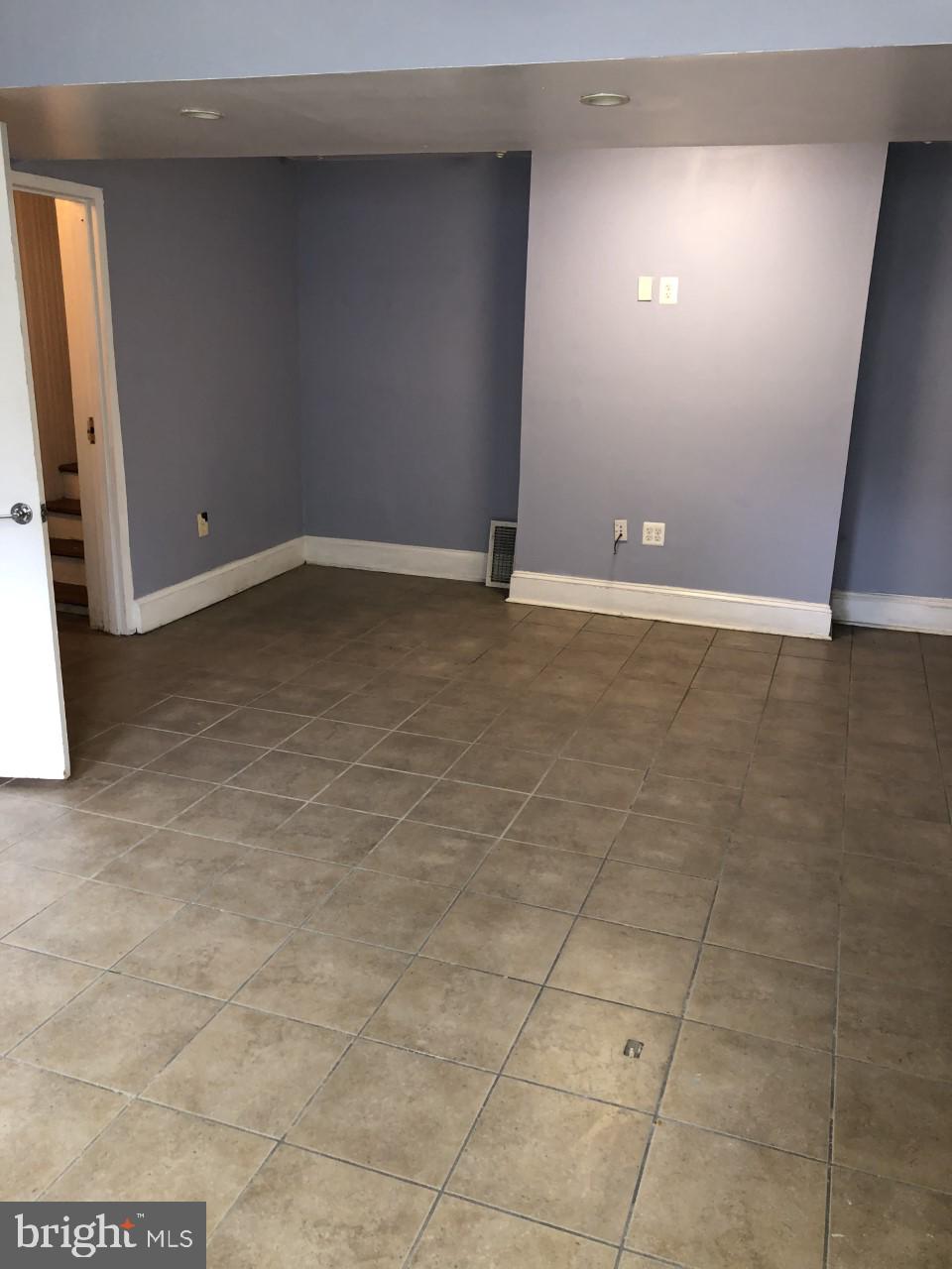 Real estate listing preview #11