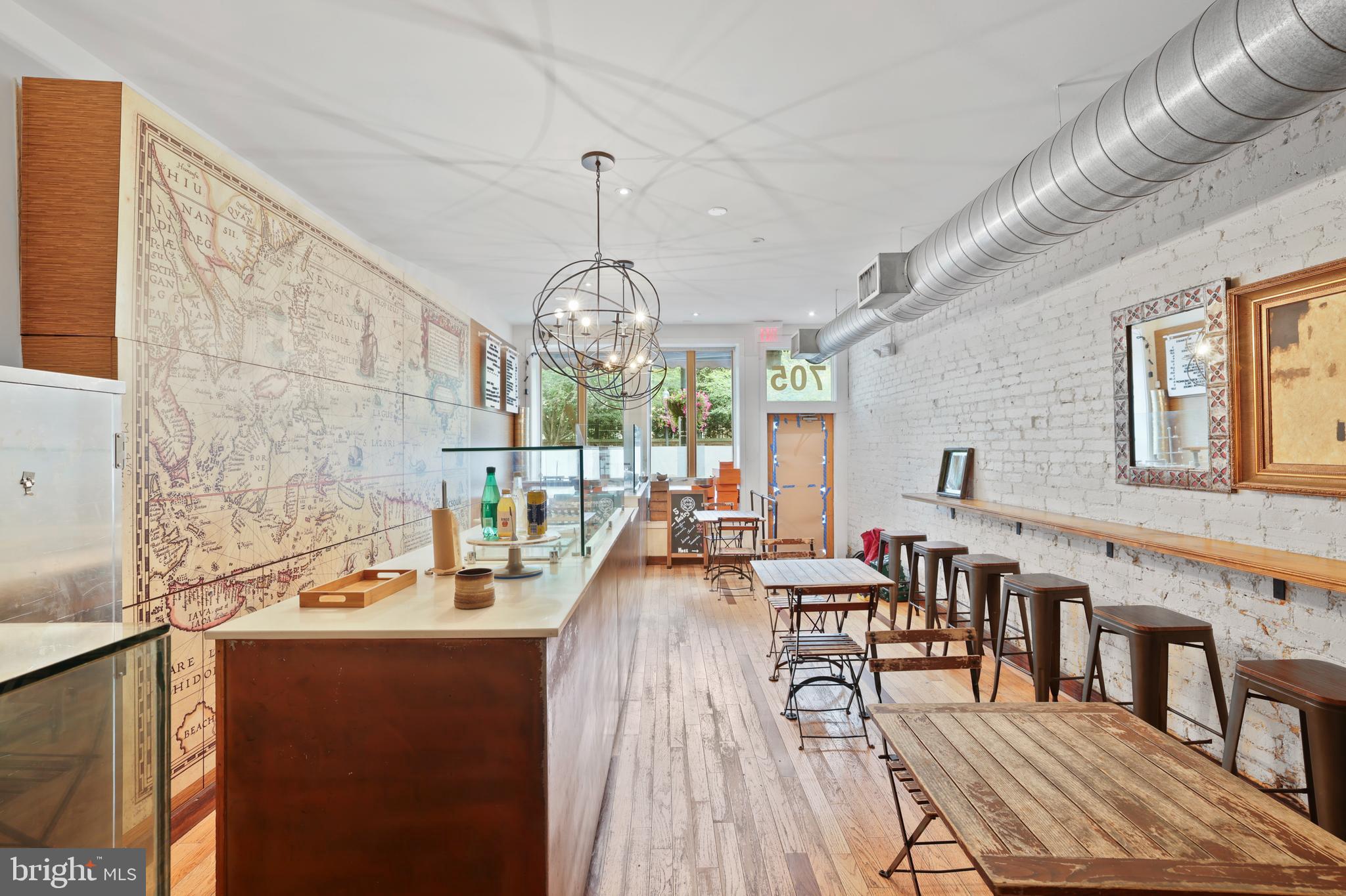 Real estate listing preview #5