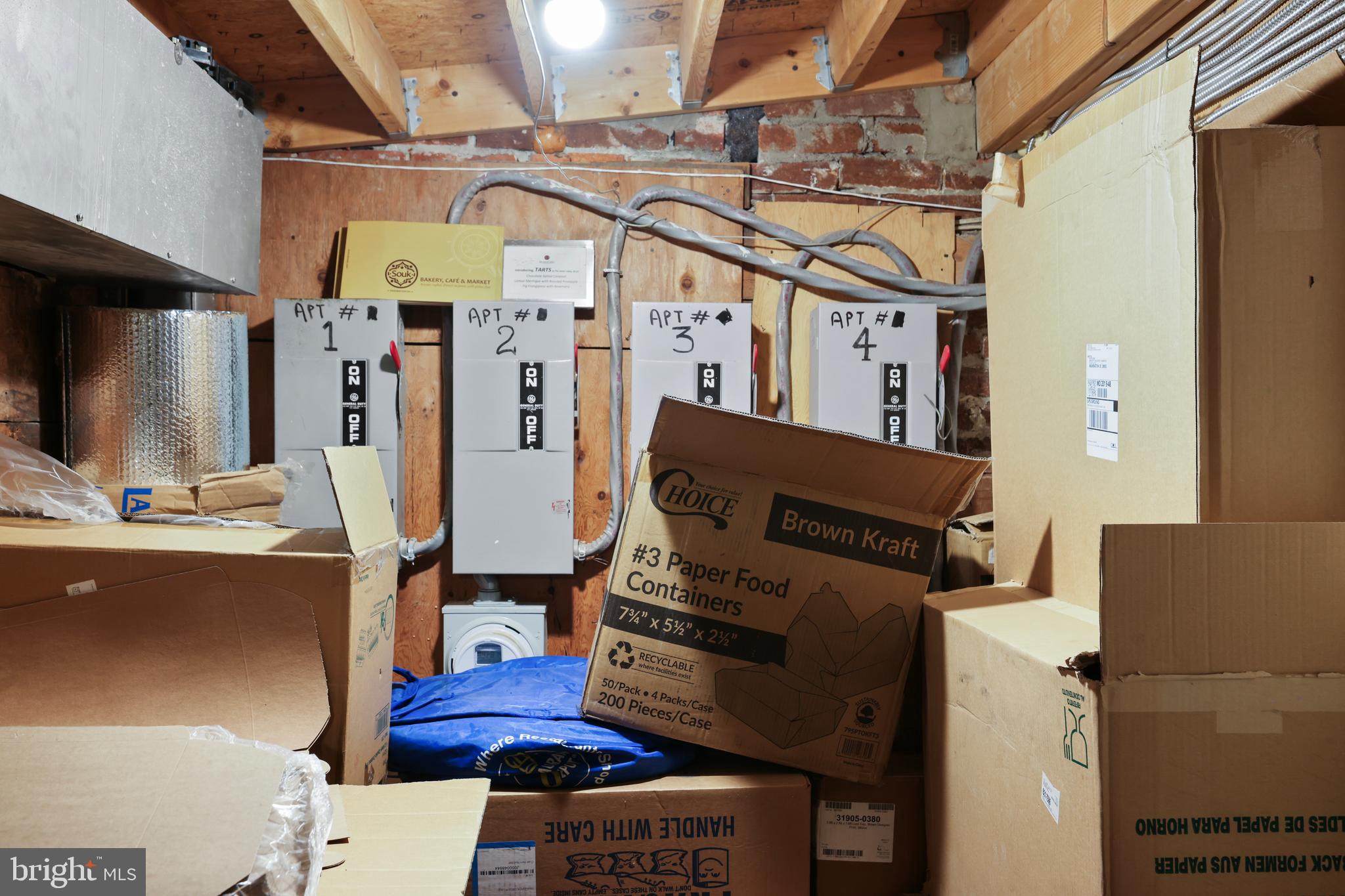 Real estate listing preview #24