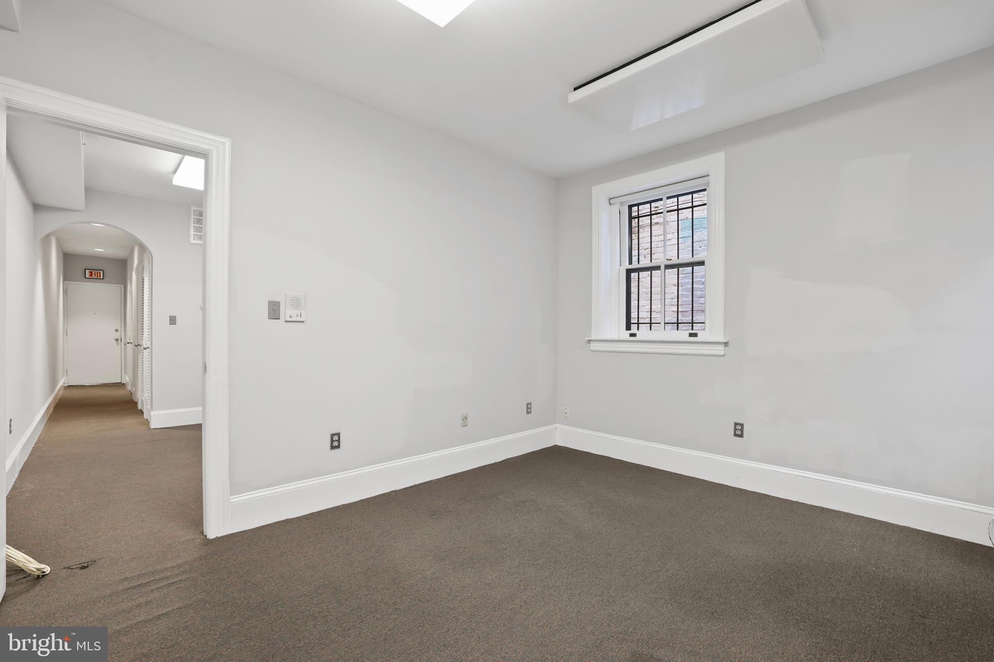 Real estate listing preview #35