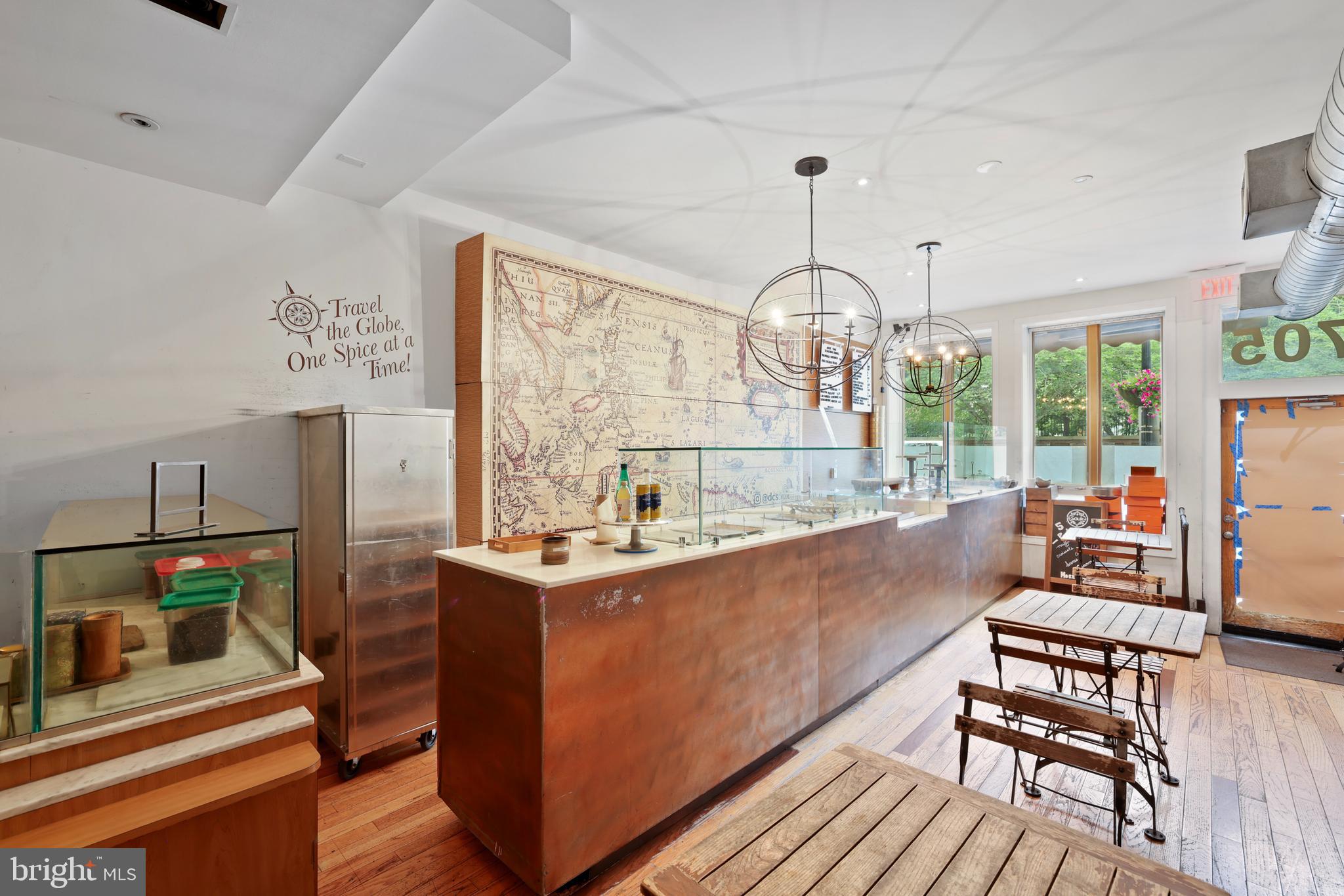 Real estate listing preview #4