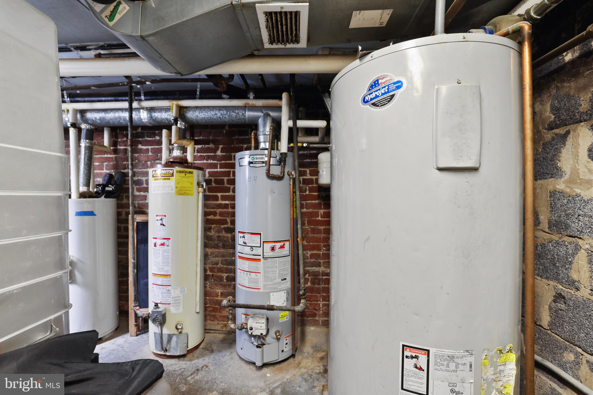 Real estate listing preview #25