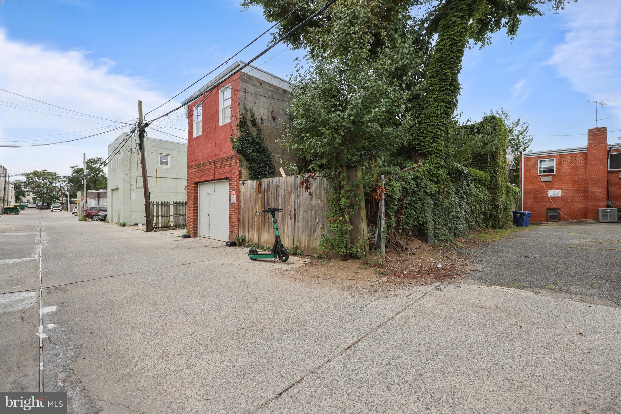 Real estate listing preview #47