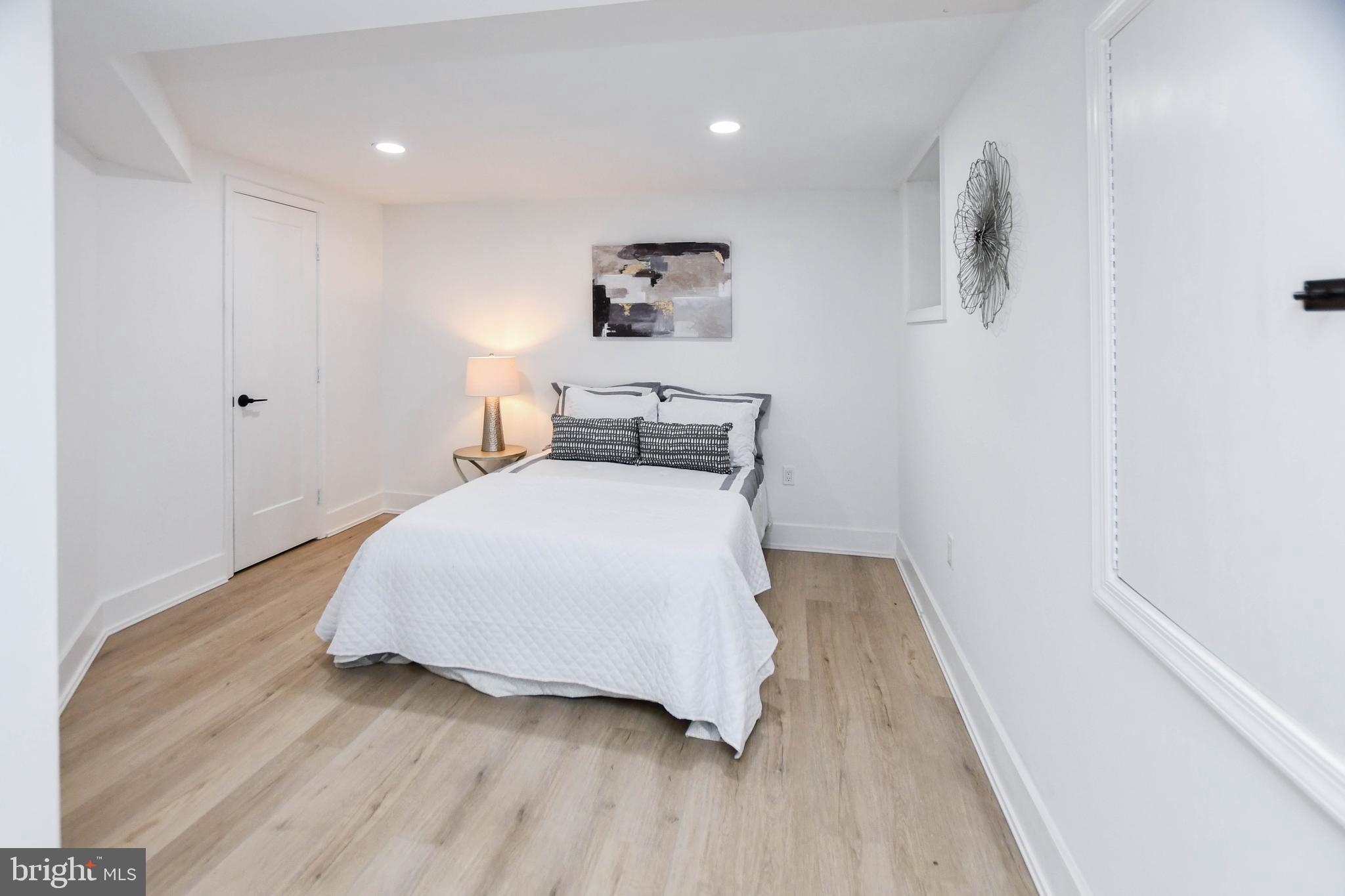 Real estate listing preview #52