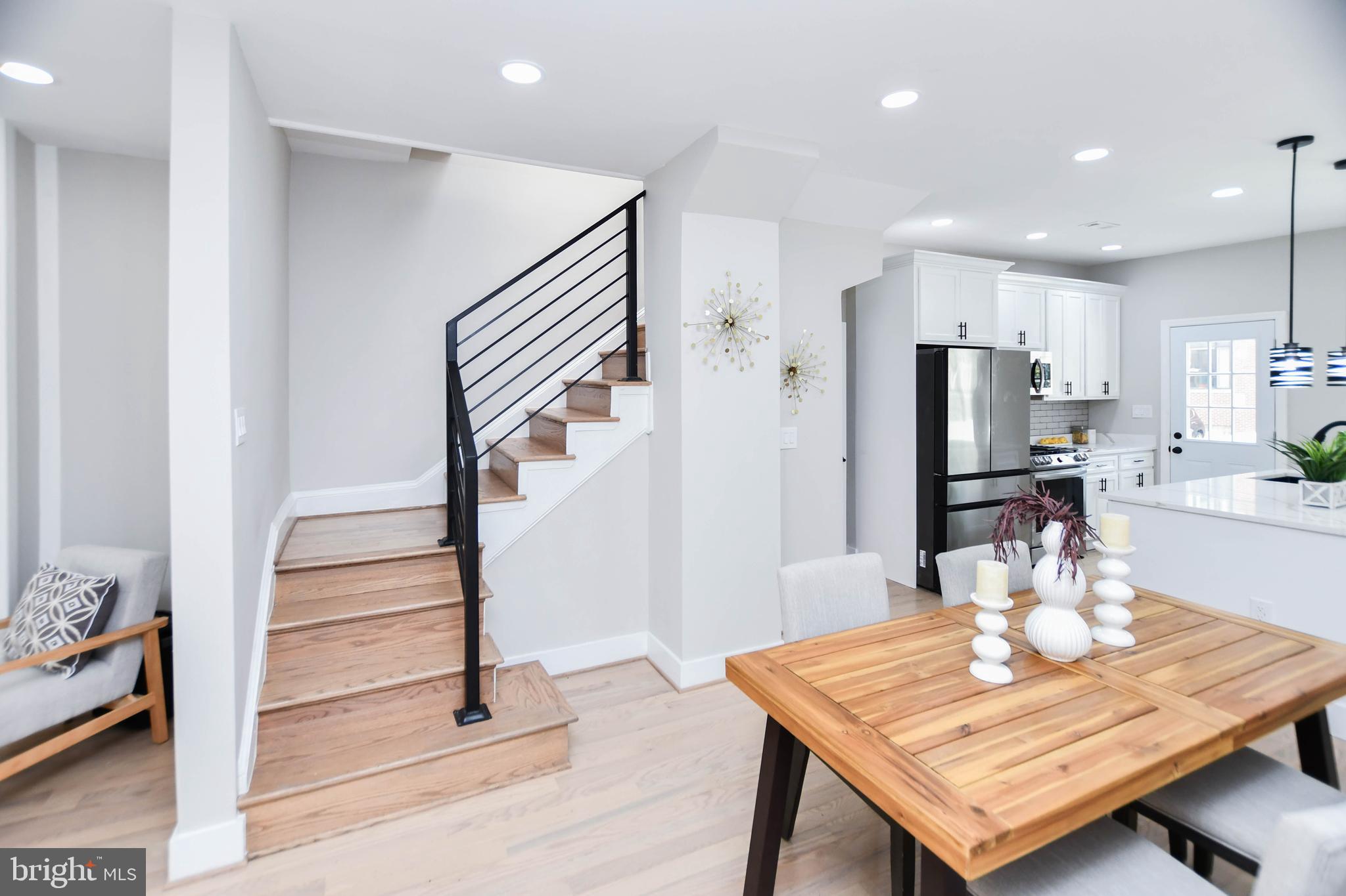 Real estate listing preview #17