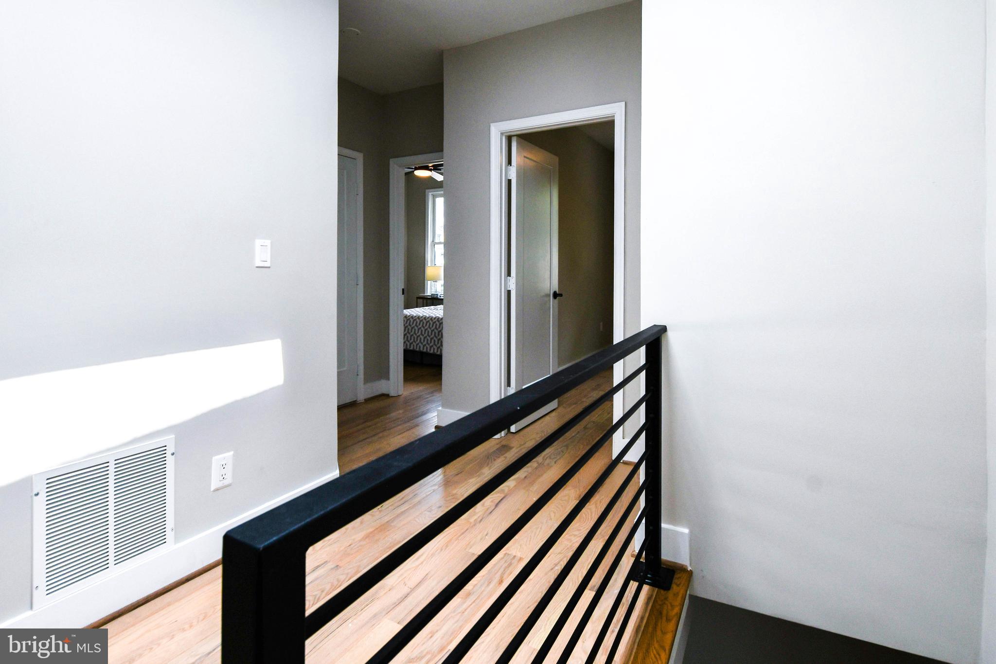 Real estate listing preview #25