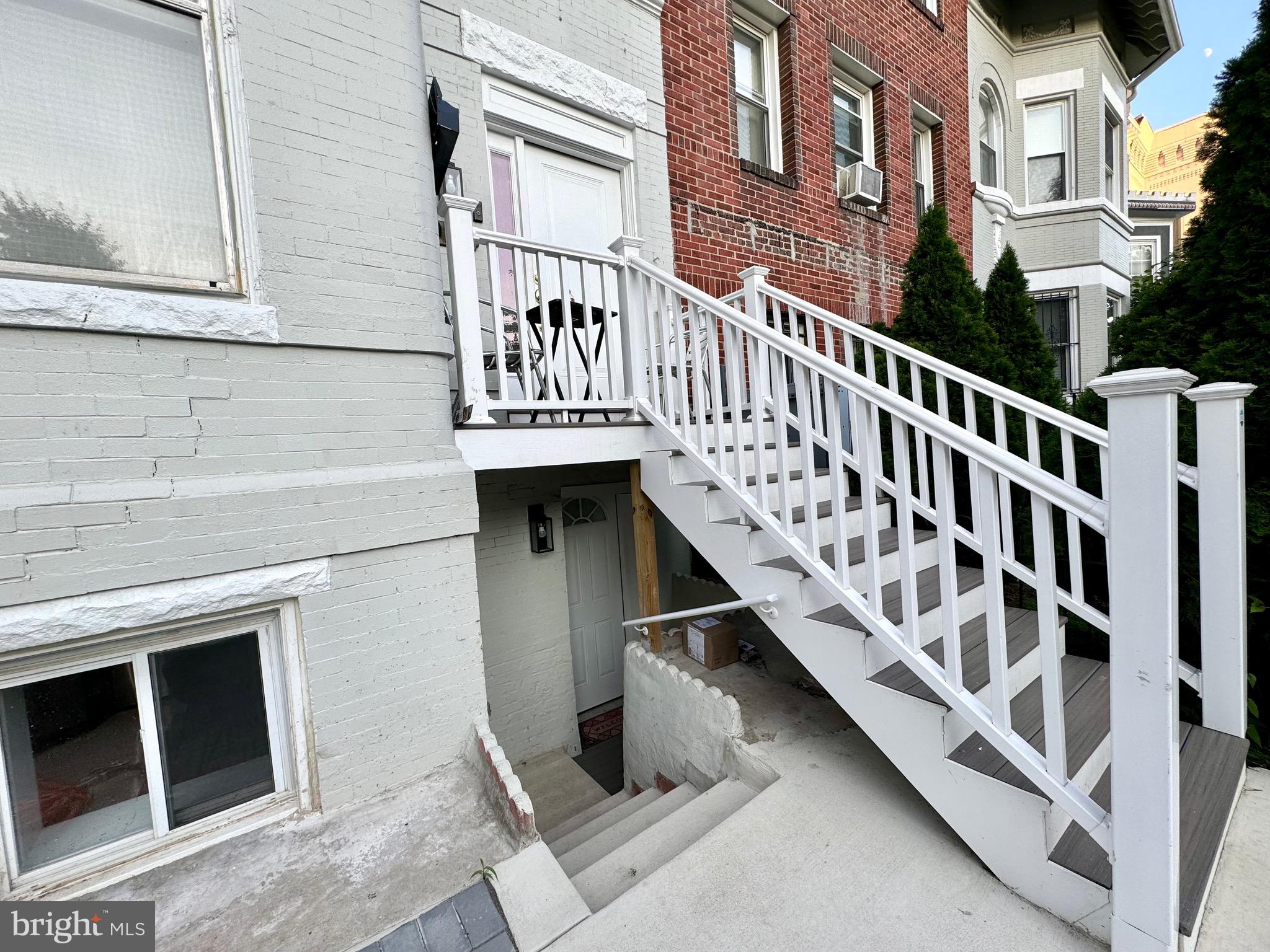 Real estate listing preview #32