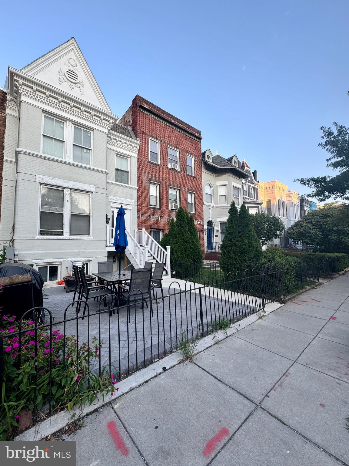 Real estate listing preview #2