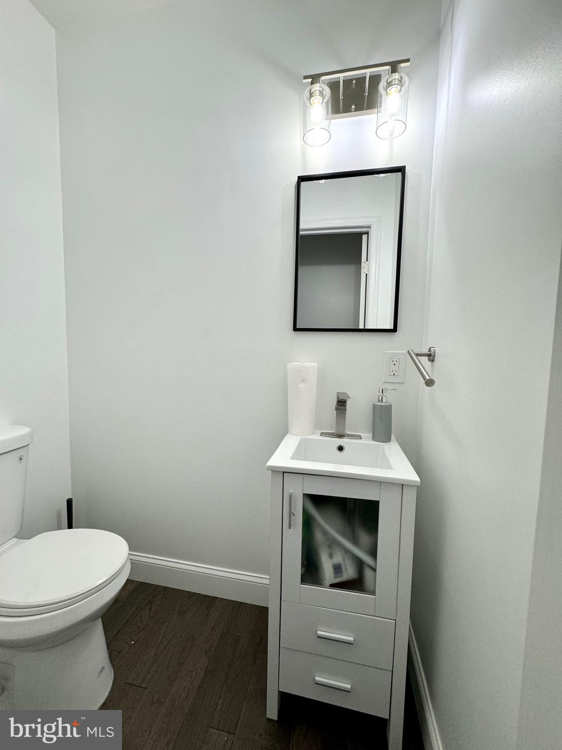 Real estate listing preview #8