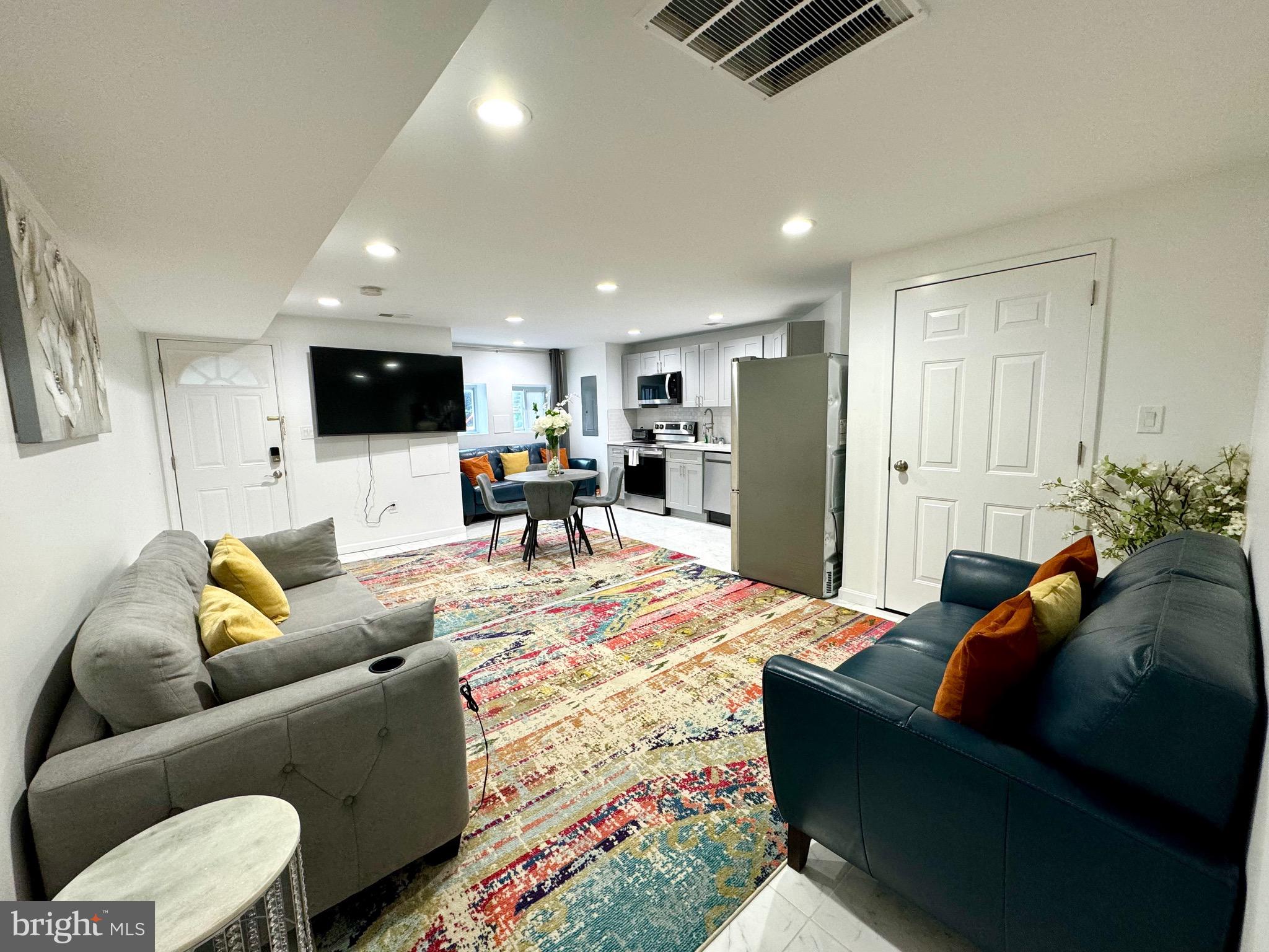 Real estate listing preview #23