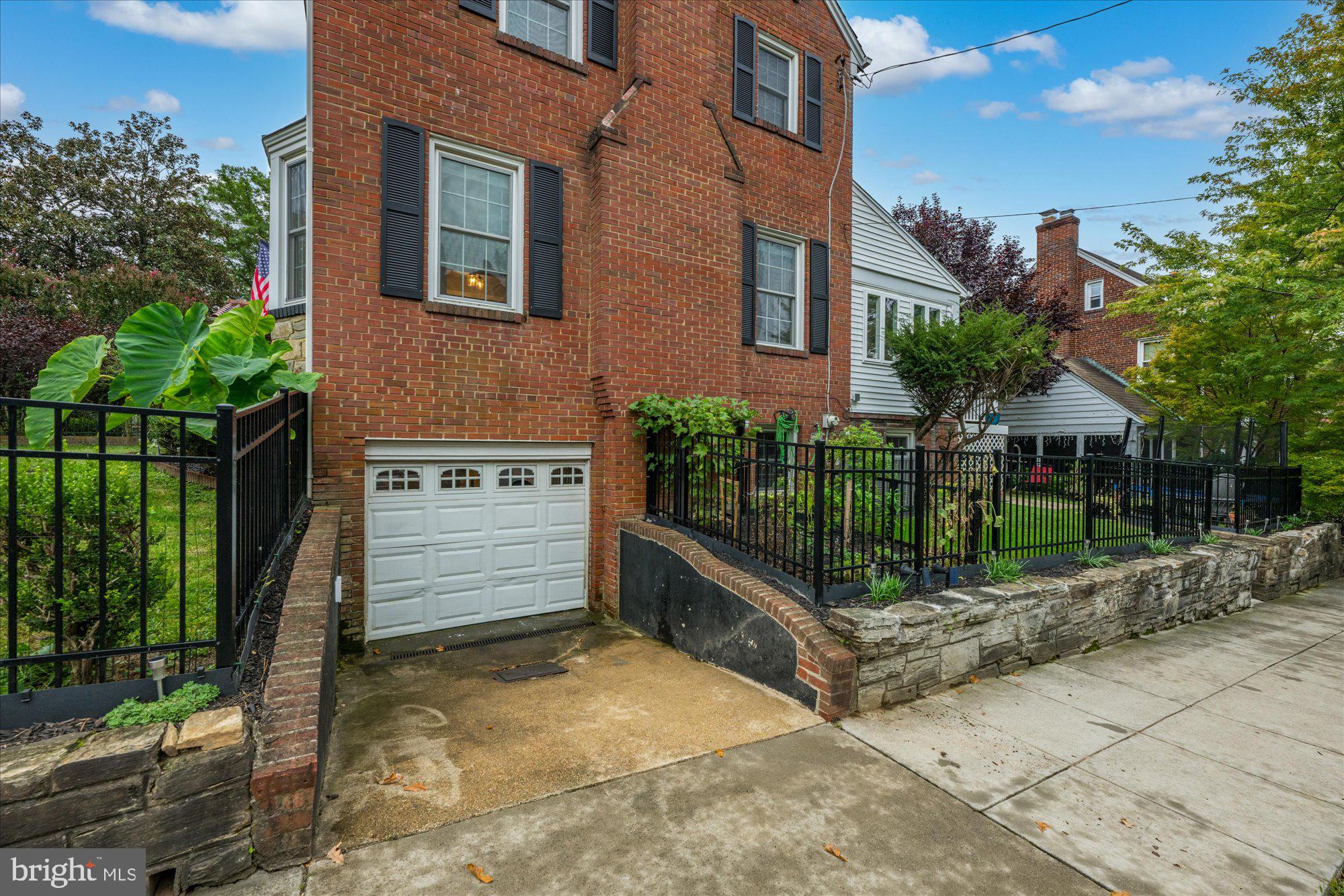 Real estate listing preview #51