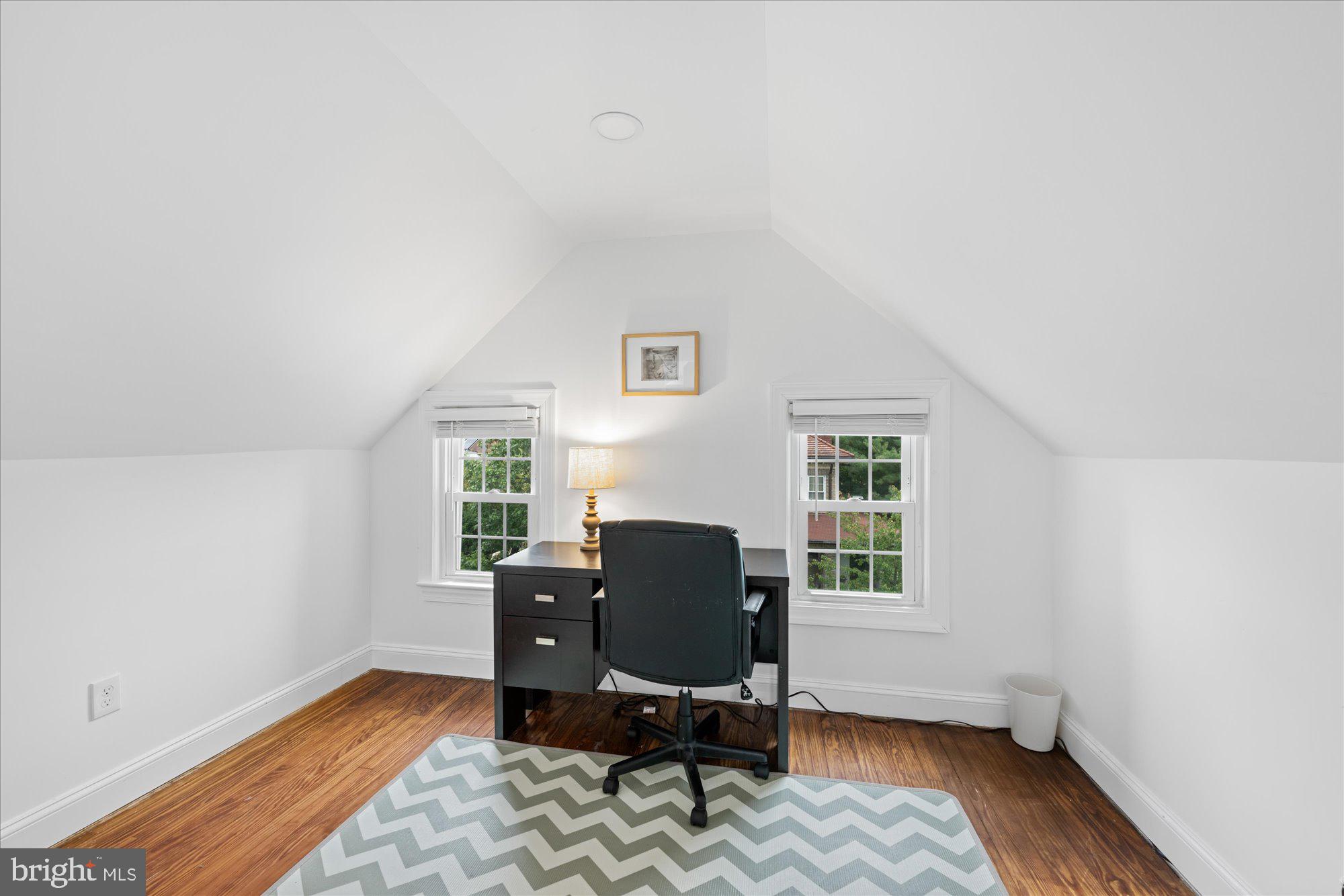 Real estate listing preview #38