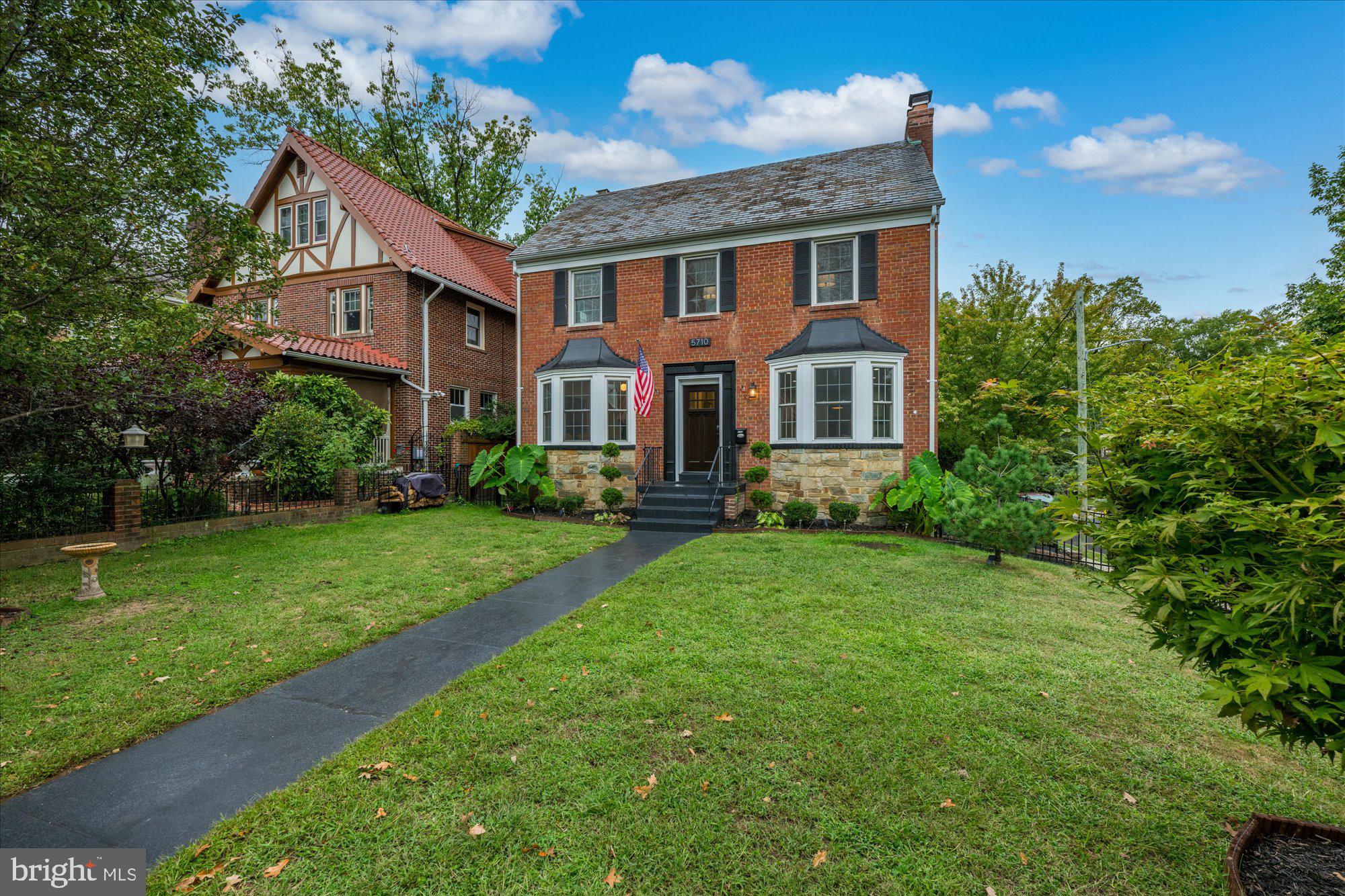 Real estate listing preview #3